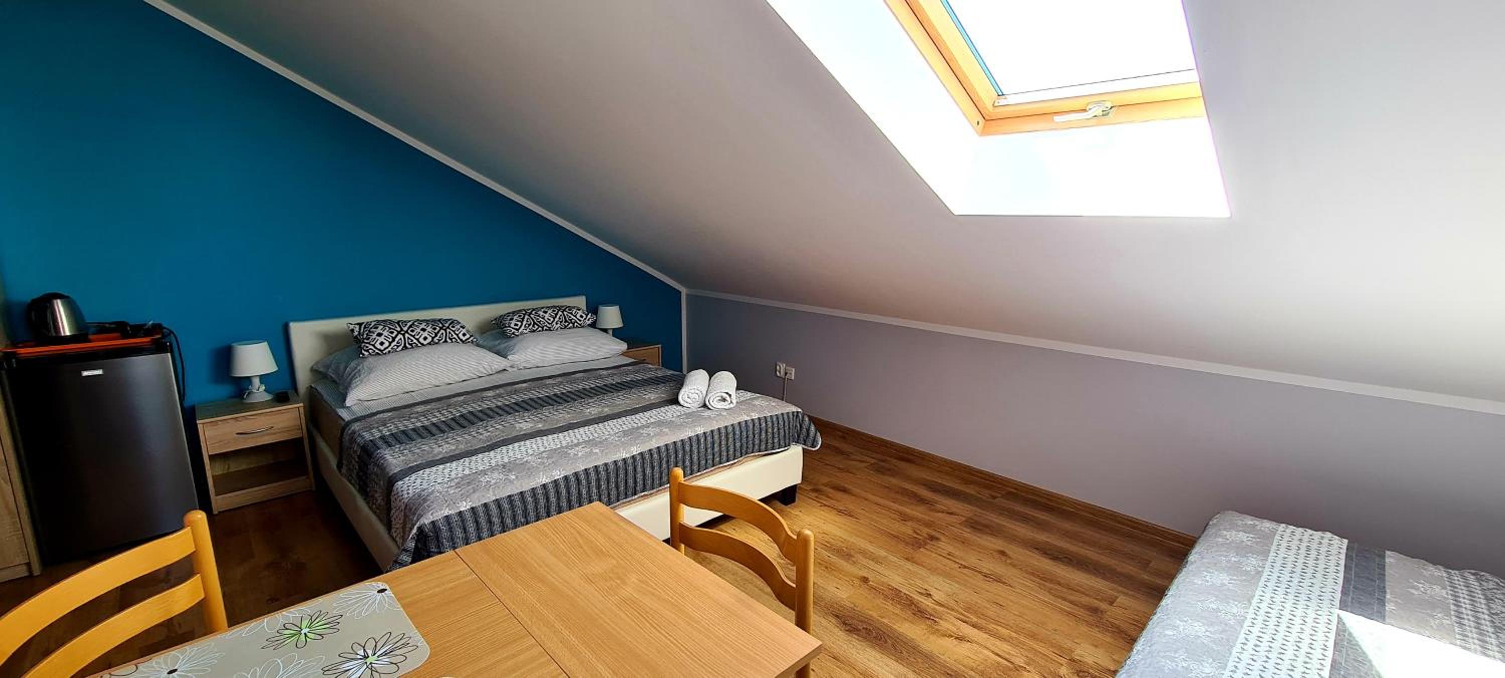 Comfort Triple Room with Shower photo 2