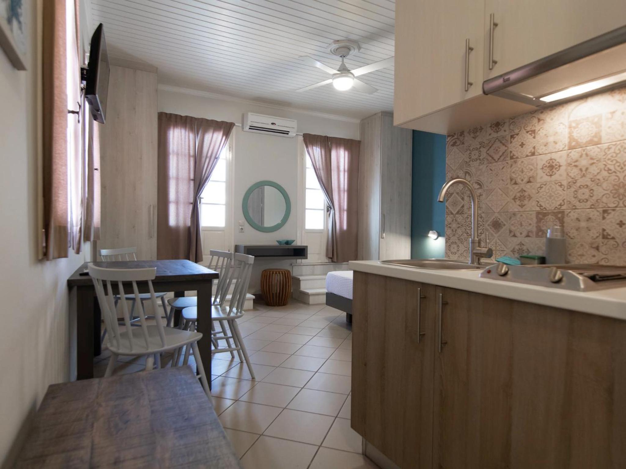 Superior Two-Bedroom Studio with Balcony  photo 2