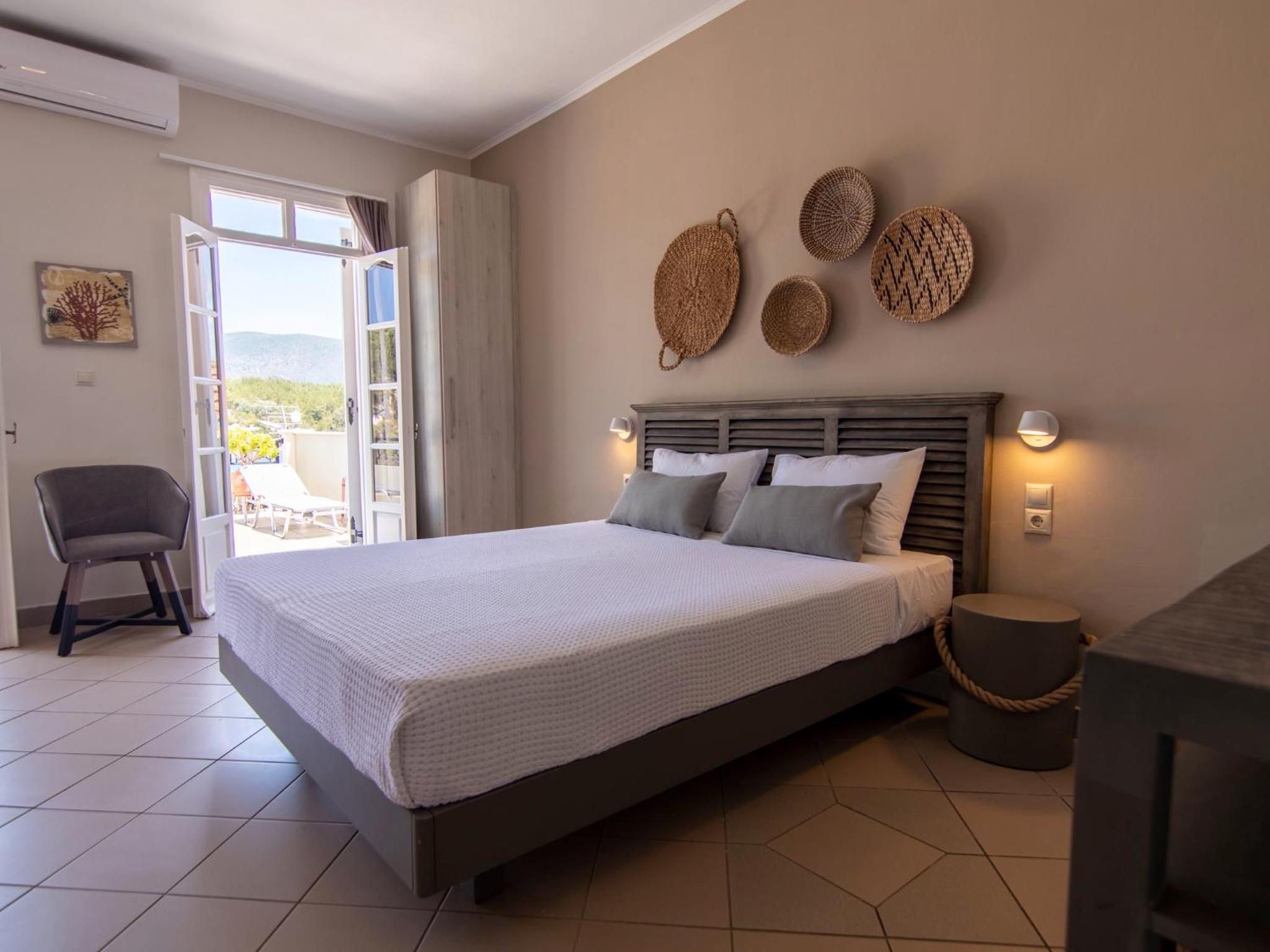 Two-Bedroom Studio with Balcony photo 1