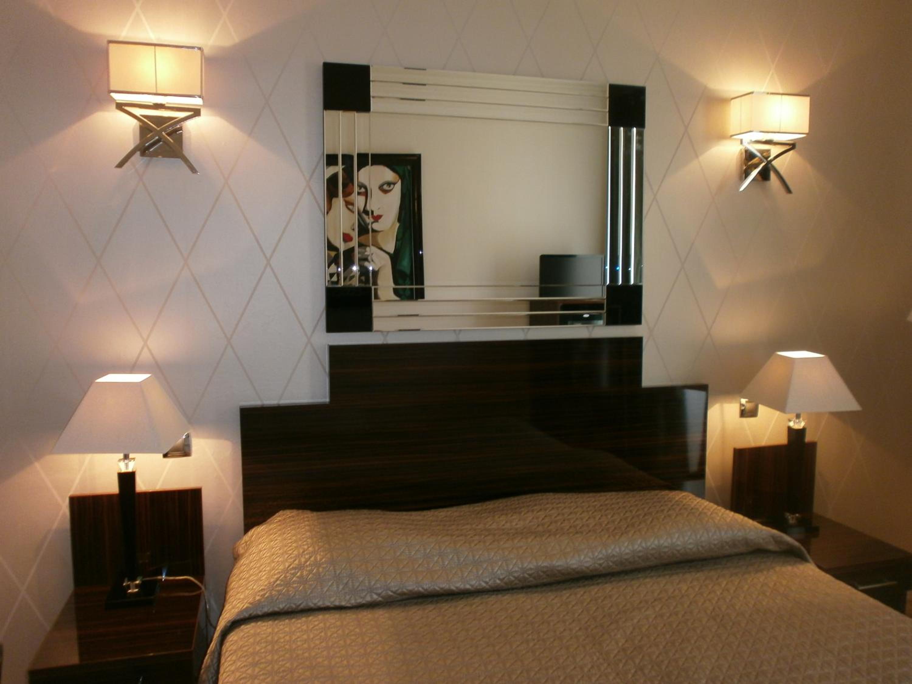 Standard Double Room - Photo 7