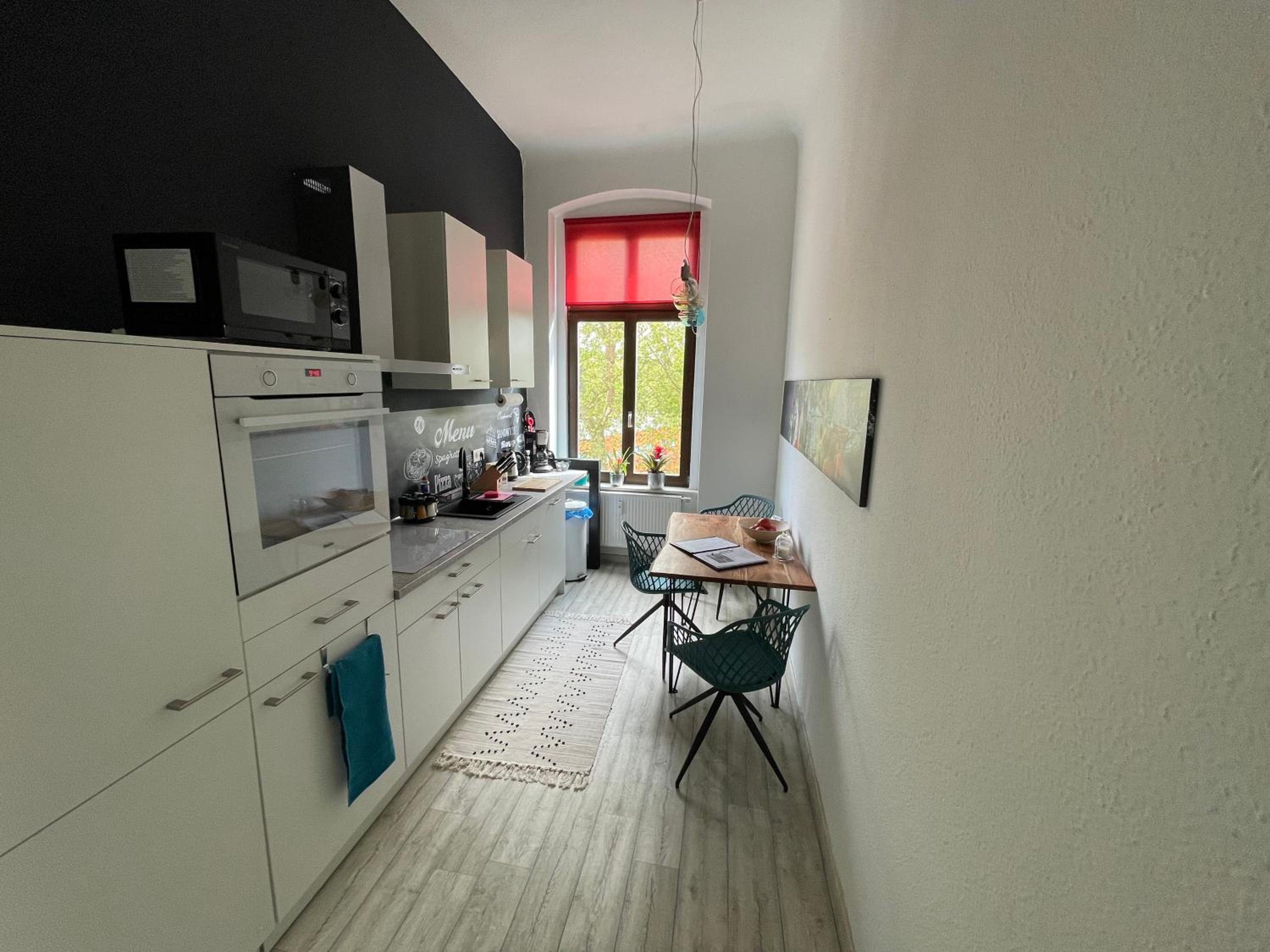 One-Bedroom Apartment - Photo 18
