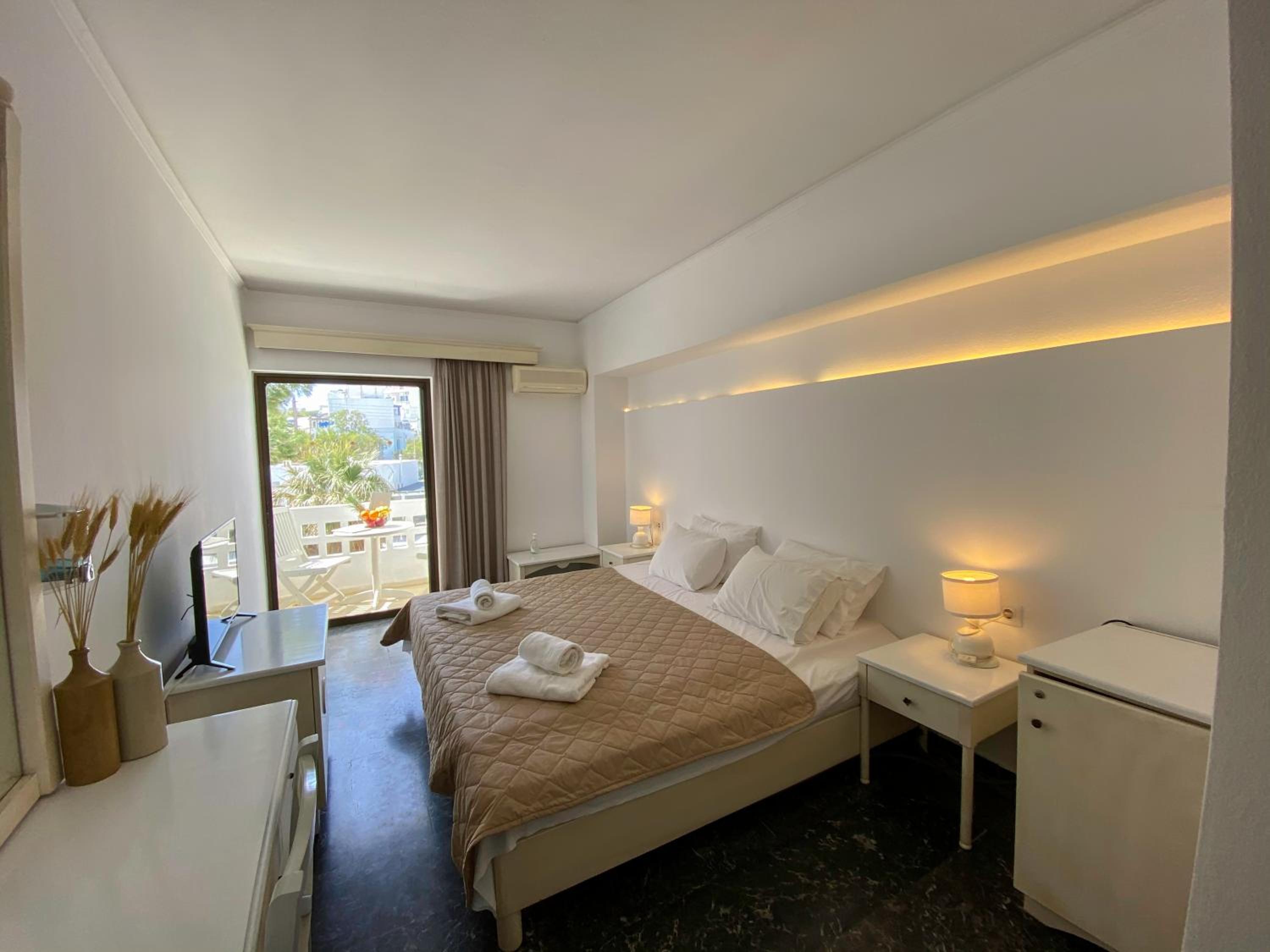 Triple Room with Sea View - Photo 1