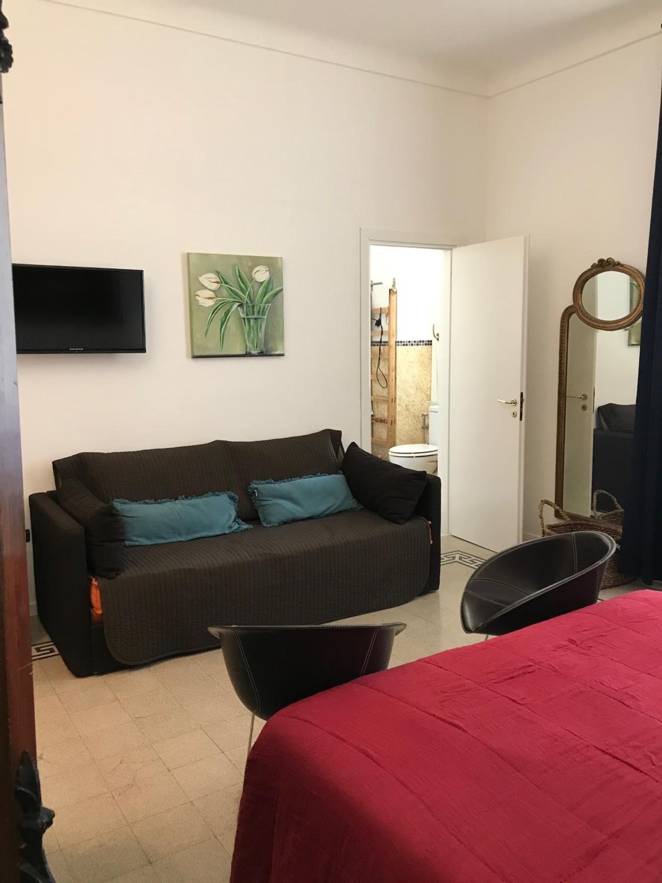 Triple Room with Balcony - Photo 3