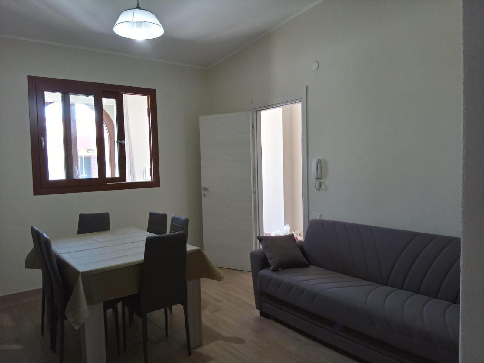 Two-Bedroom Apartment - Photo 15
