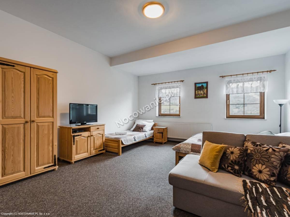 Family Room photo 1