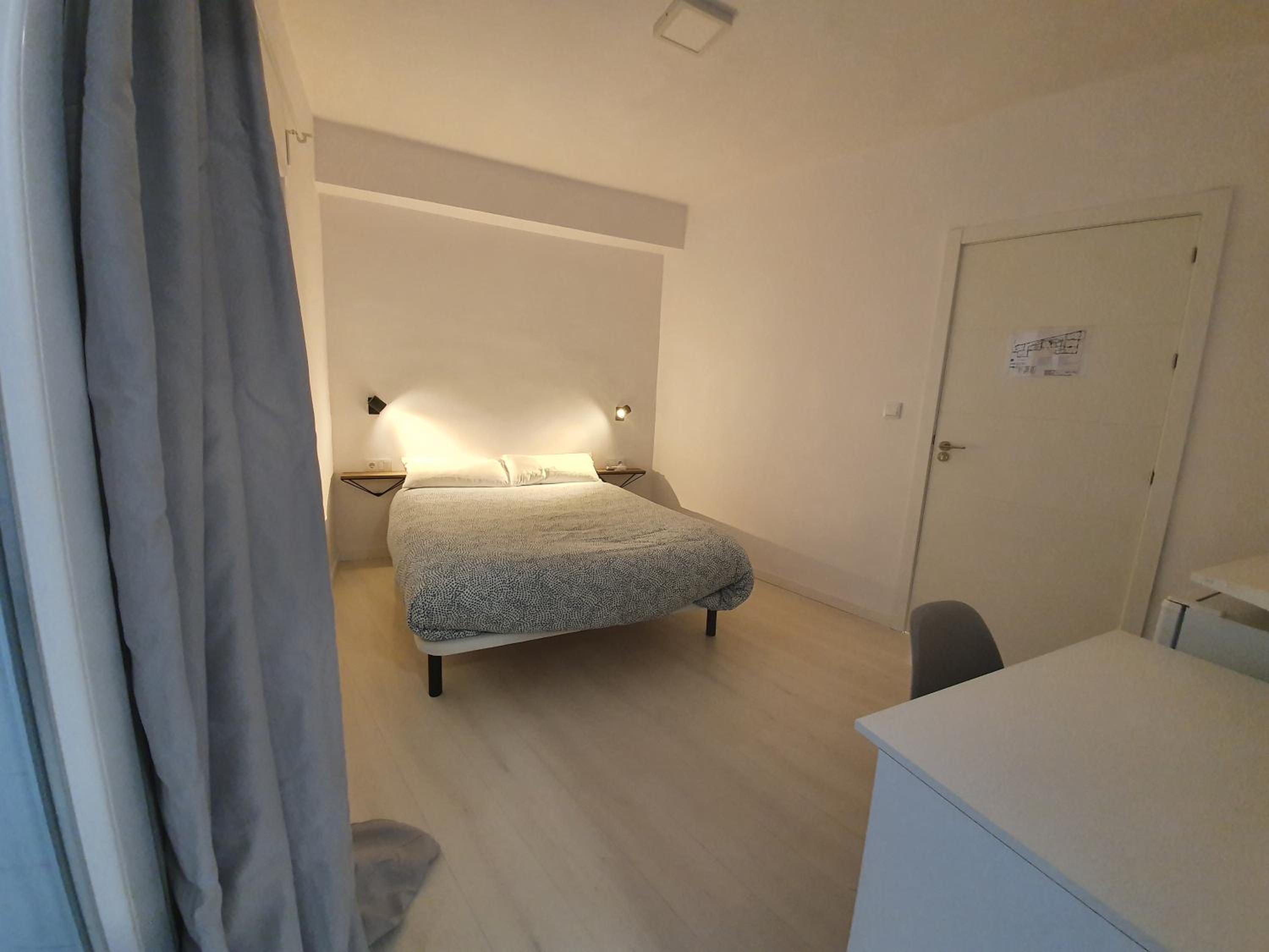 Habitación Doble con Baño Privado
