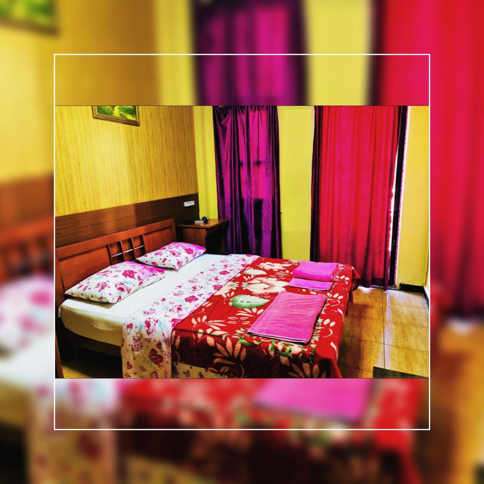 Budget Double Room photo 3