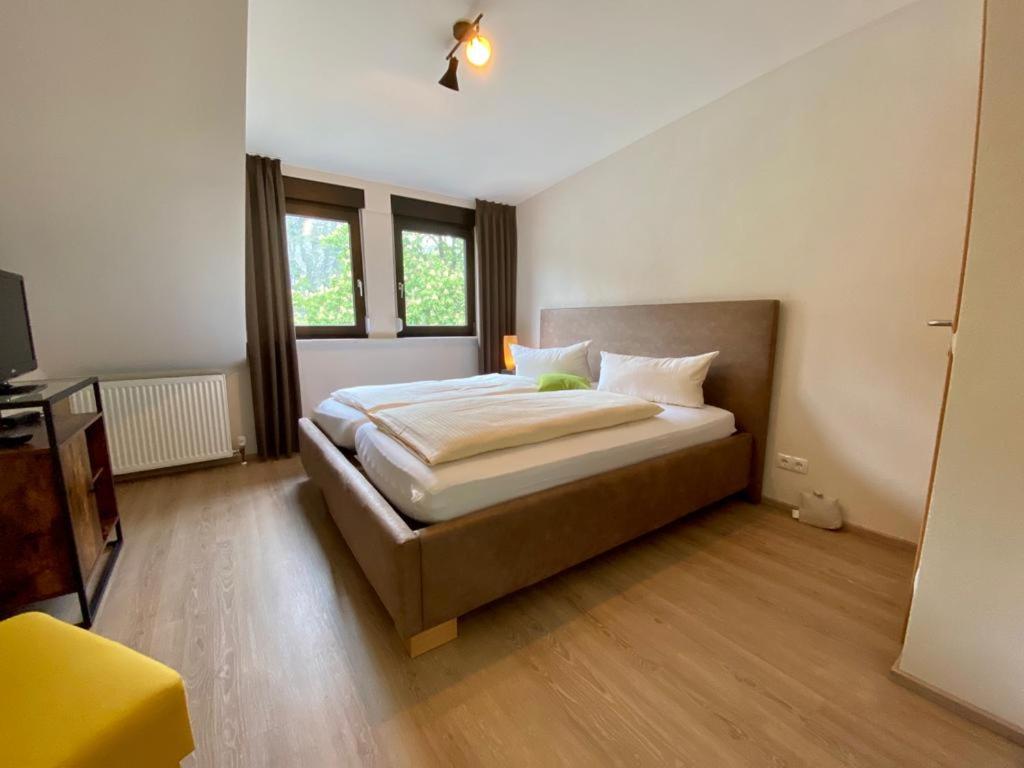 Large Double Room photo 2