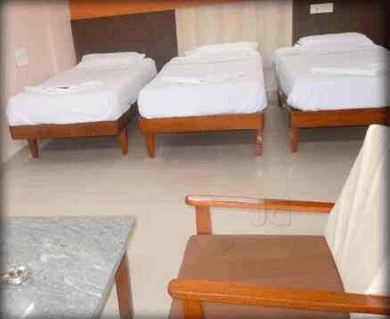 Standard Triple Room - Photo 2