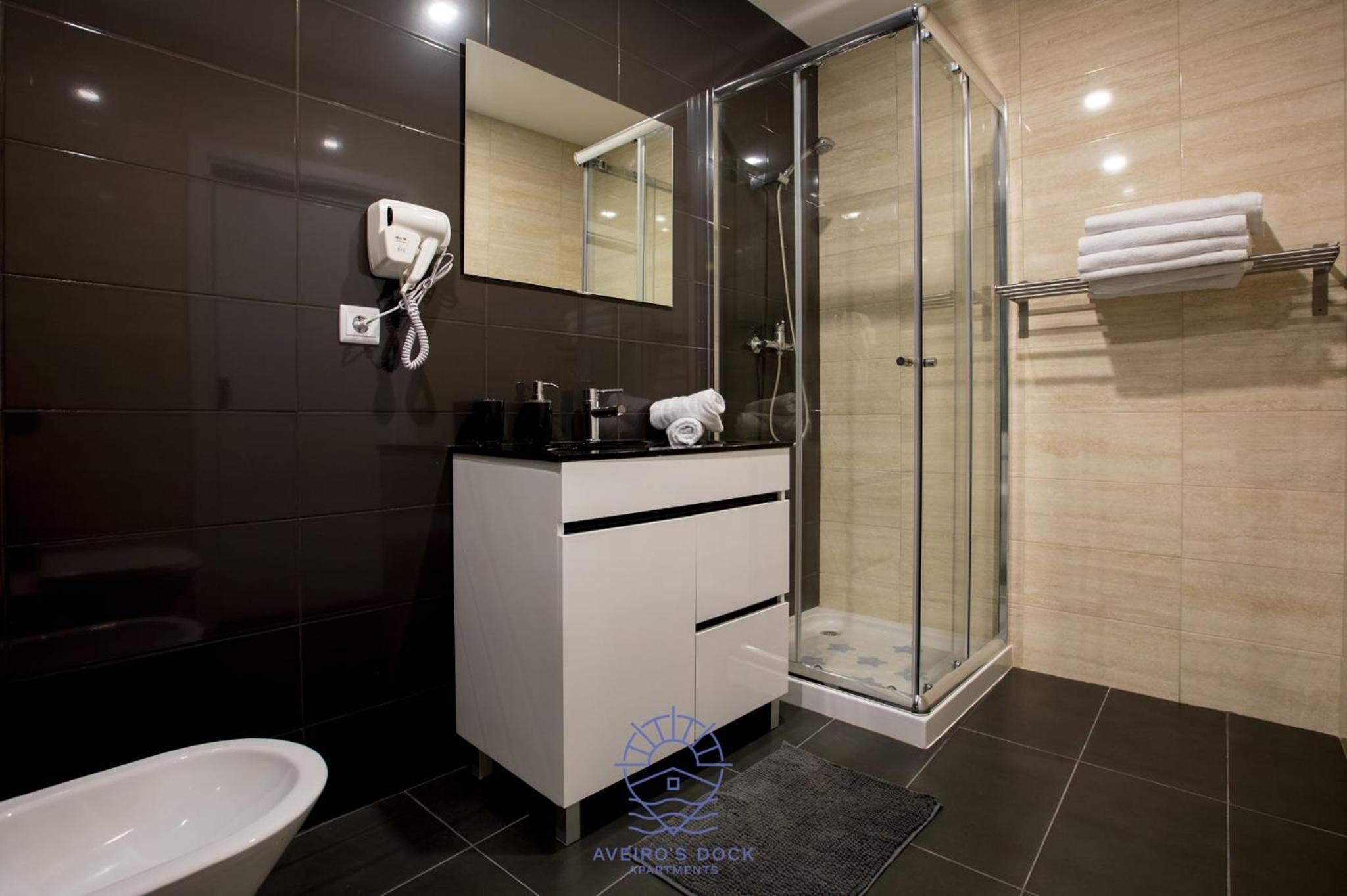 Studio Apartment - Photo 15