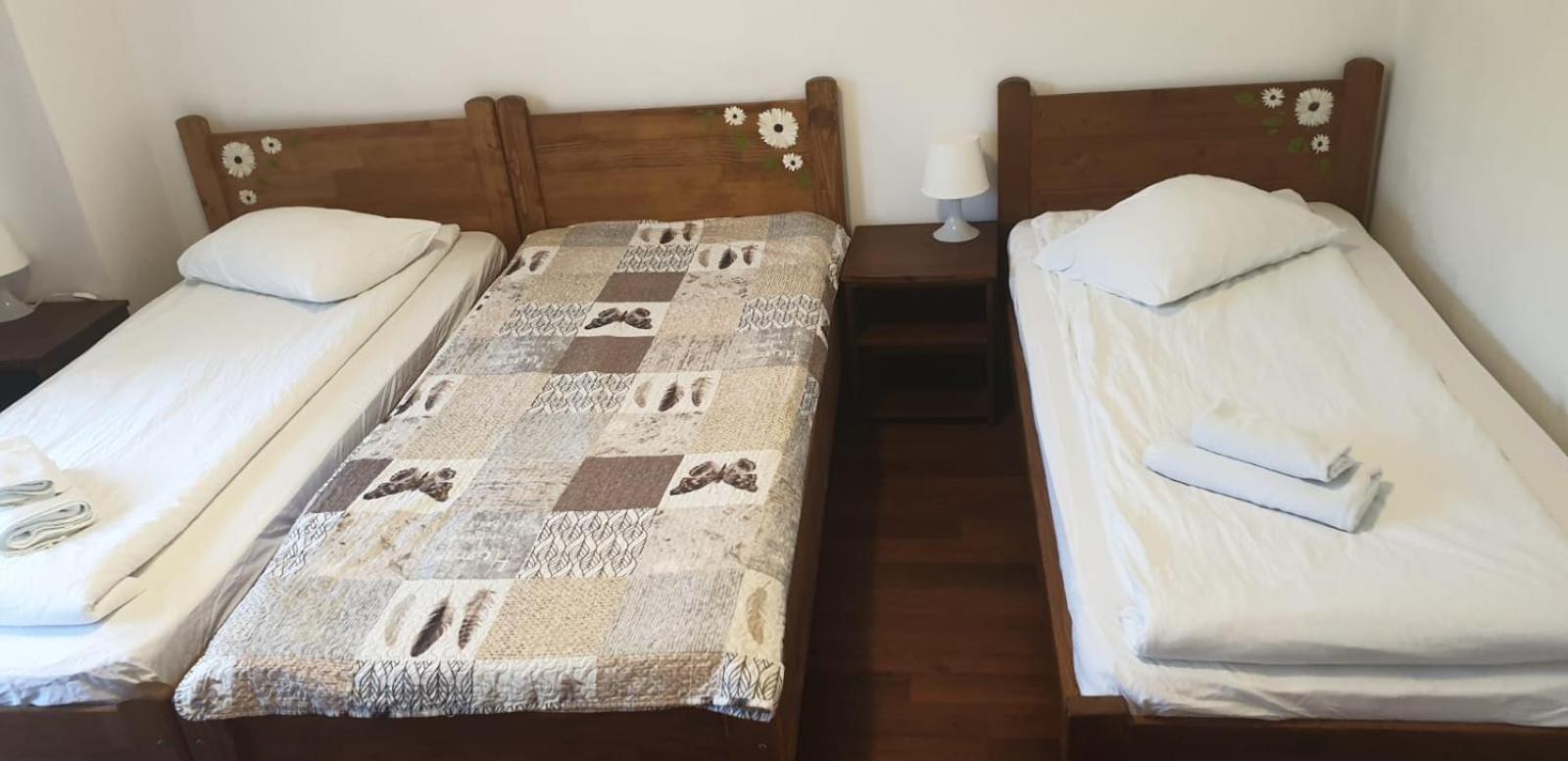 Triple Room with Bathroom photo 2