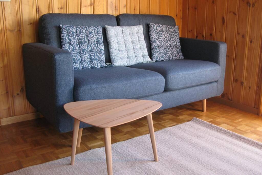 One-Bedroom Apartment - Photo 1