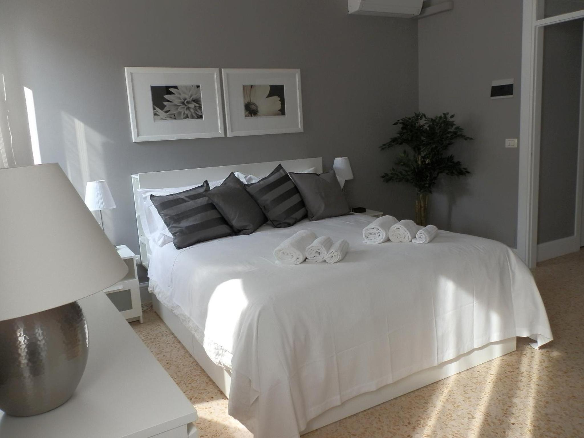 Deluxe Apartment - Photo 3