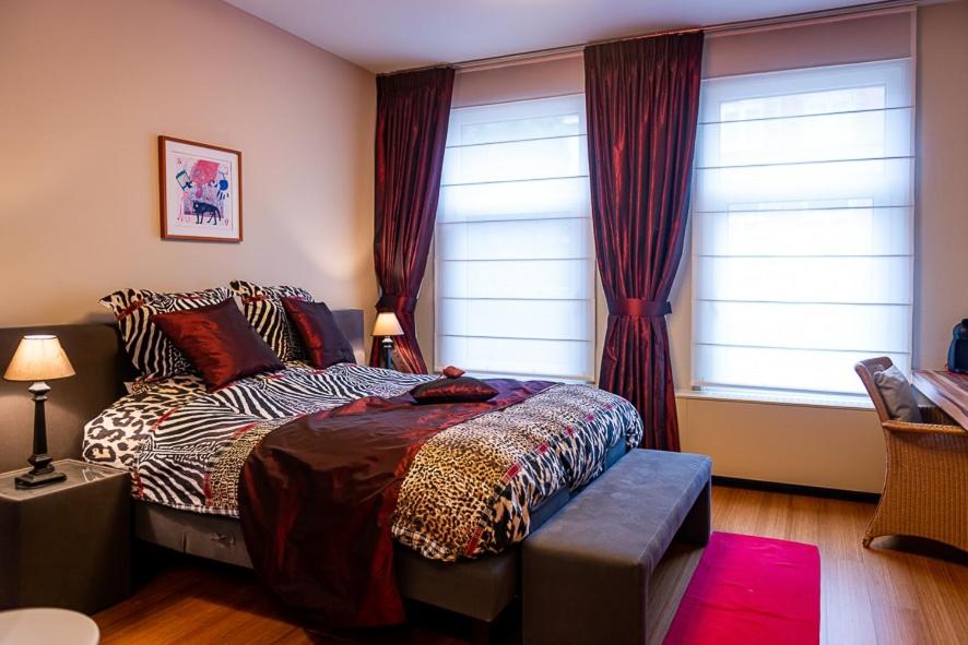 Deluxe King Room photo 1