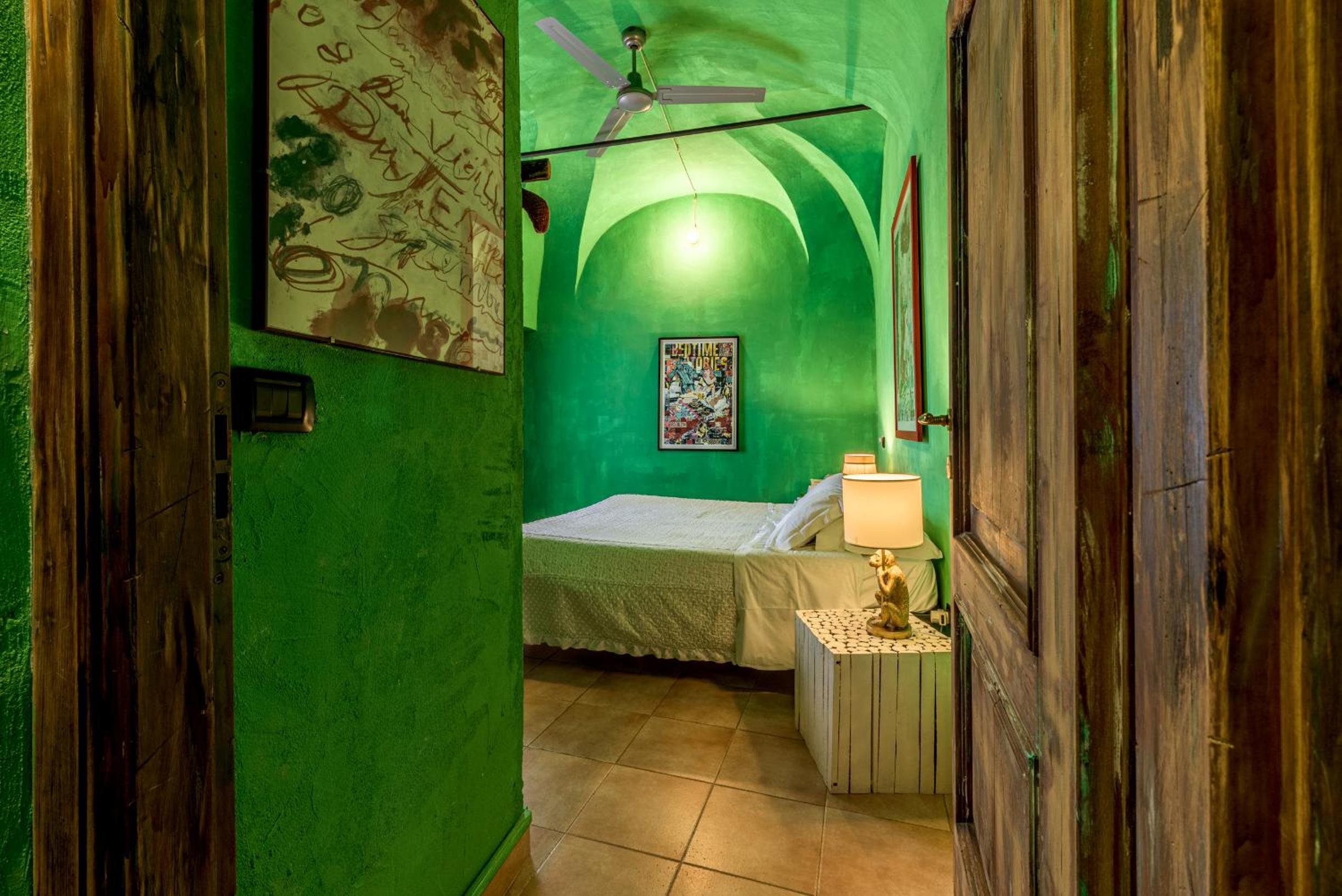 Deluxe Double Room with Balcony and Sea View