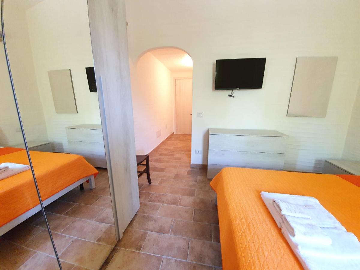 Deluxe King Room photo 2