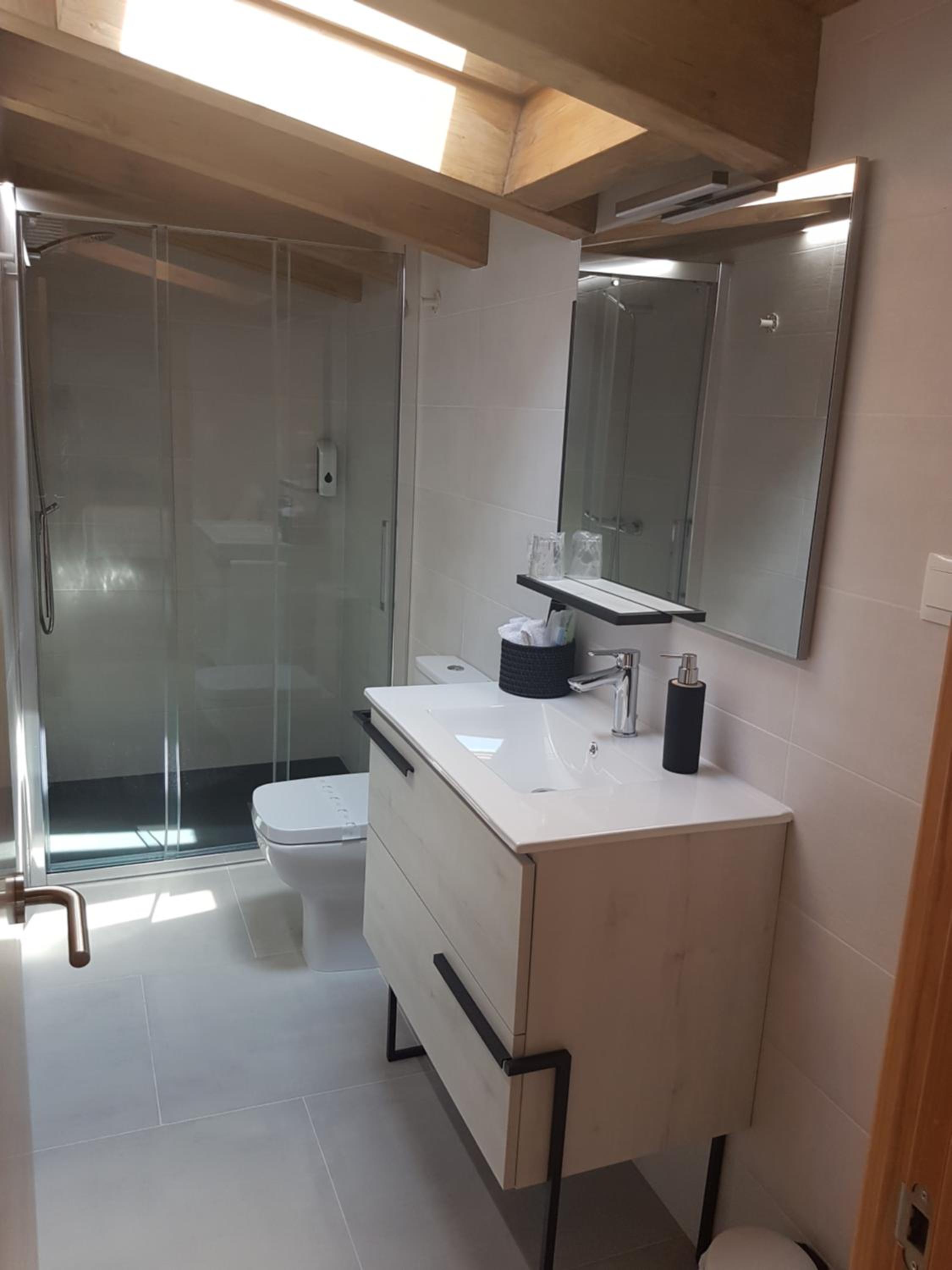 Double or Twin Room photo 3