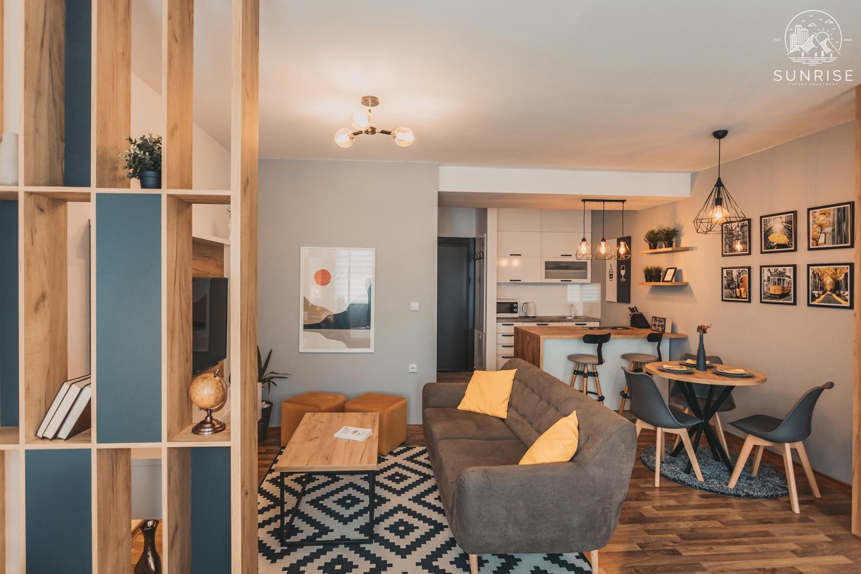Deluxe Apartment photo 1