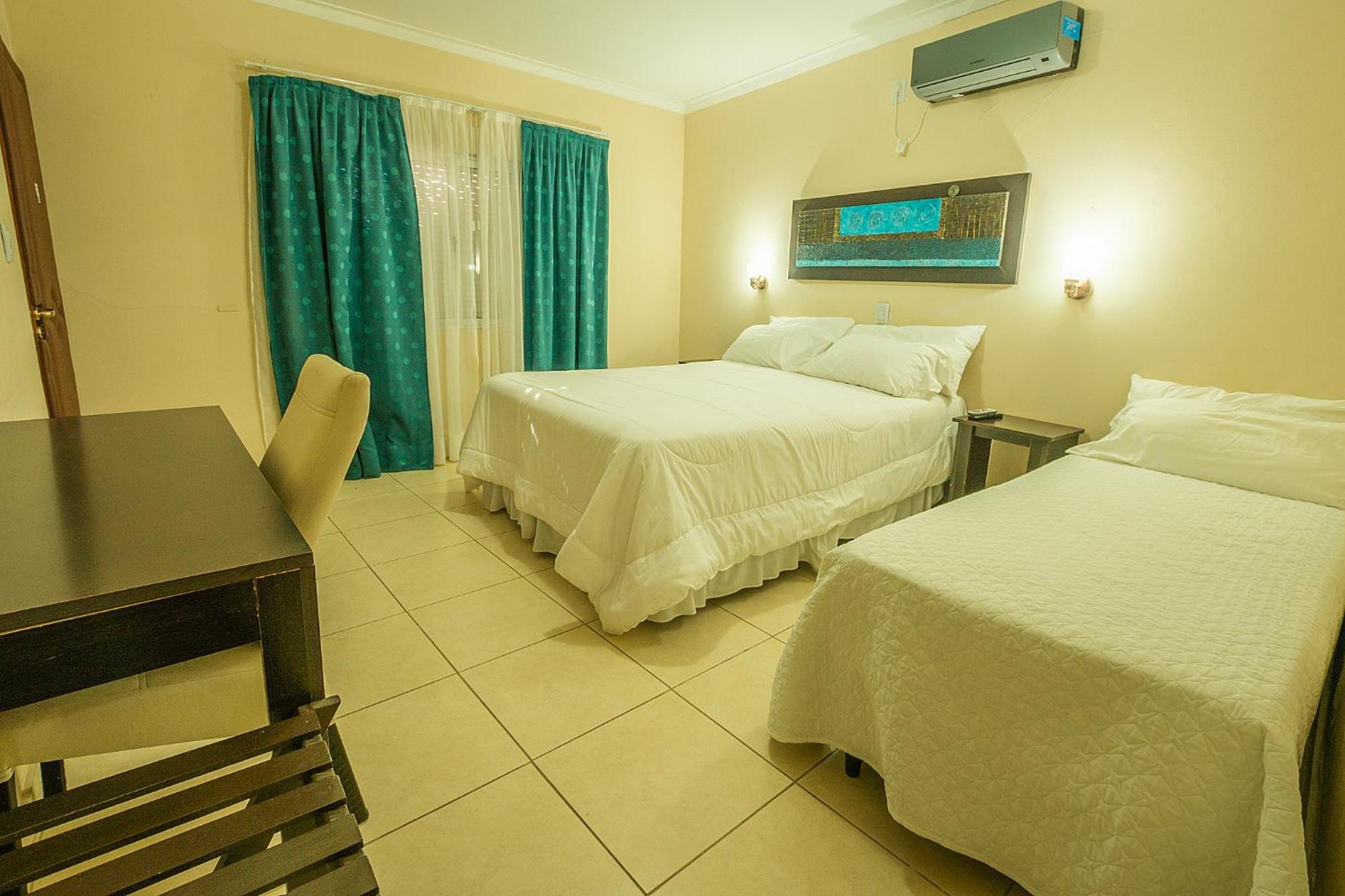 Deluxe Triple Room photo 2
