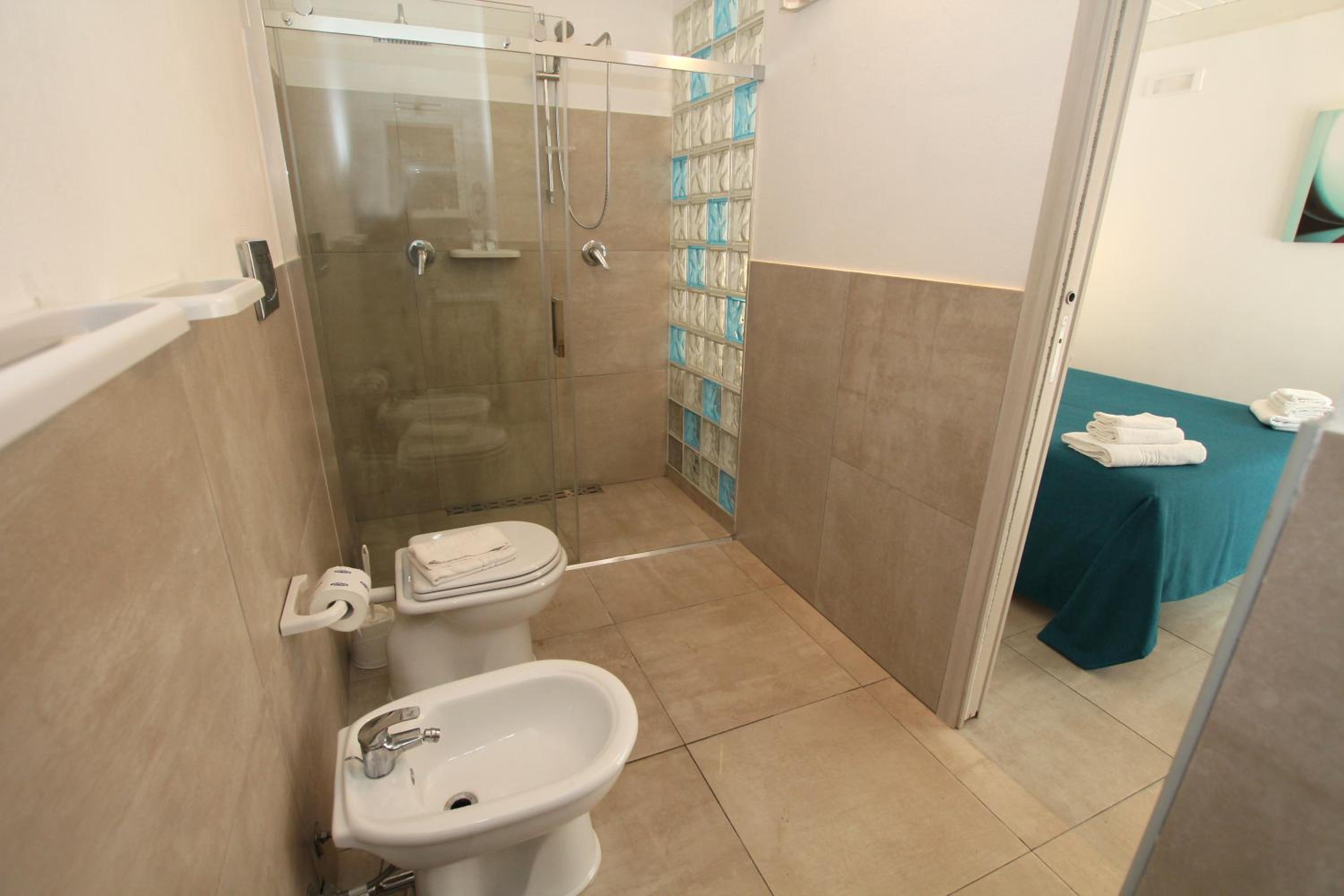 Superior Double Room - Photo 3