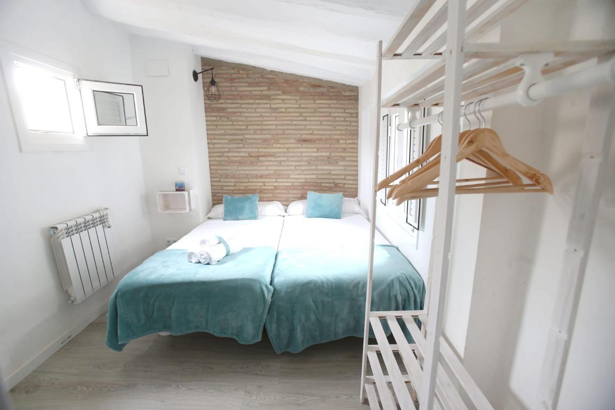 Four-Bedroom House - Photo 17