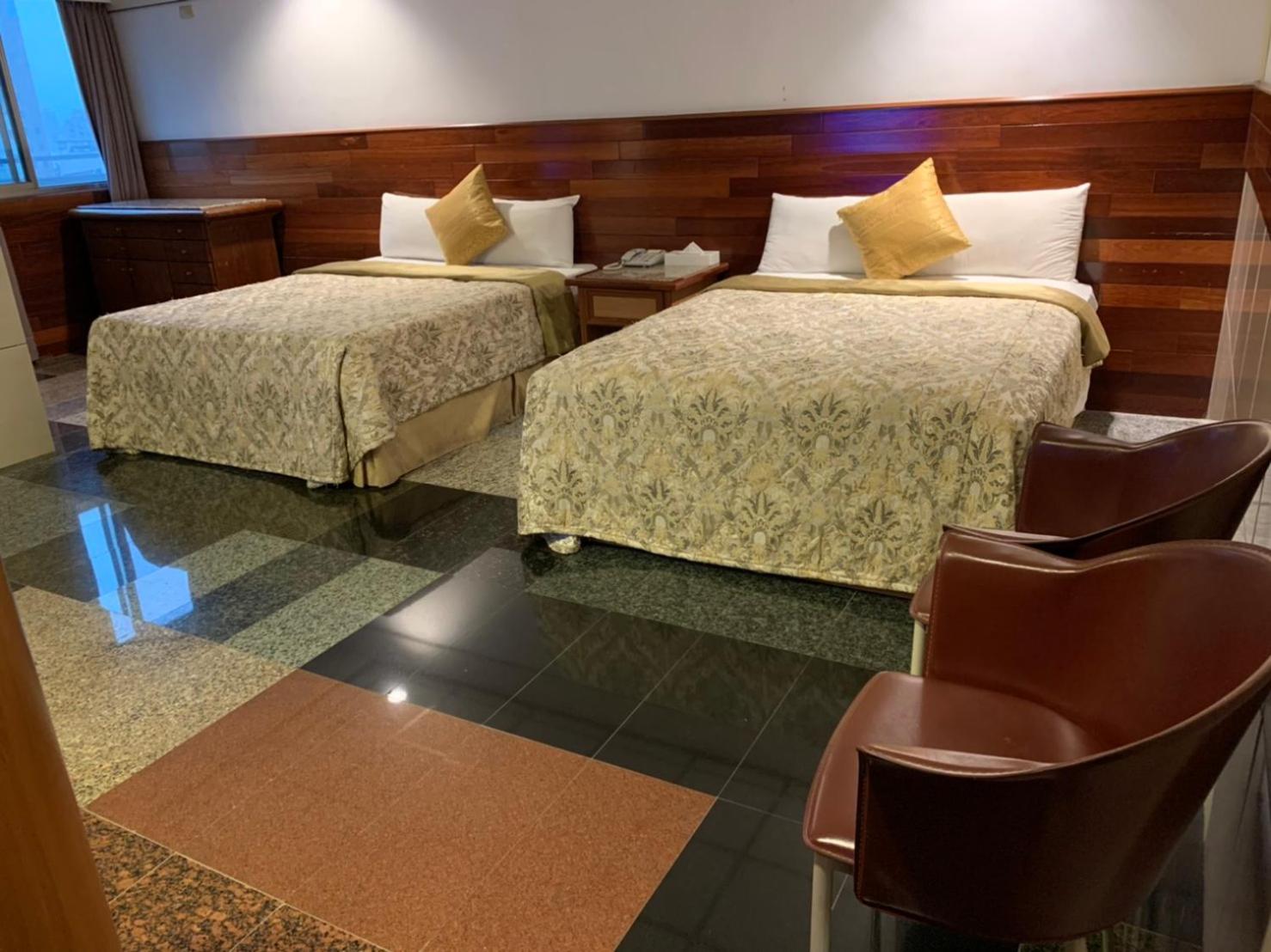 Business Twin Room