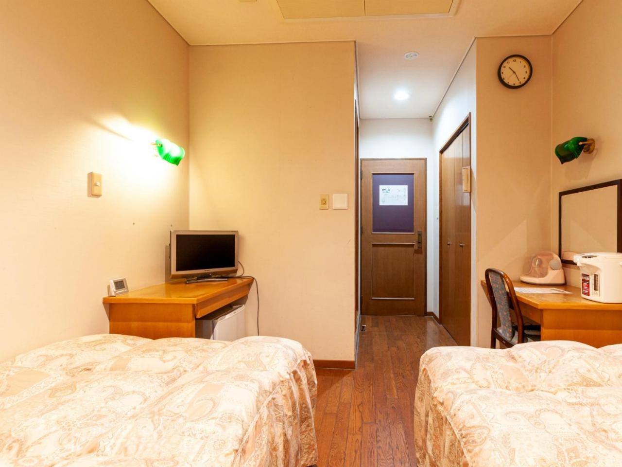 Twin Room photo 2