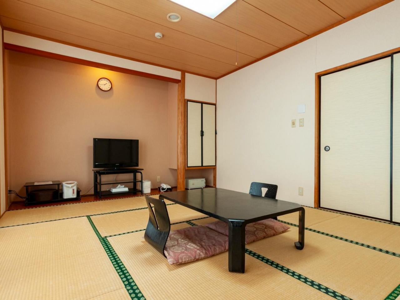 Japanese-Style Room photo 2