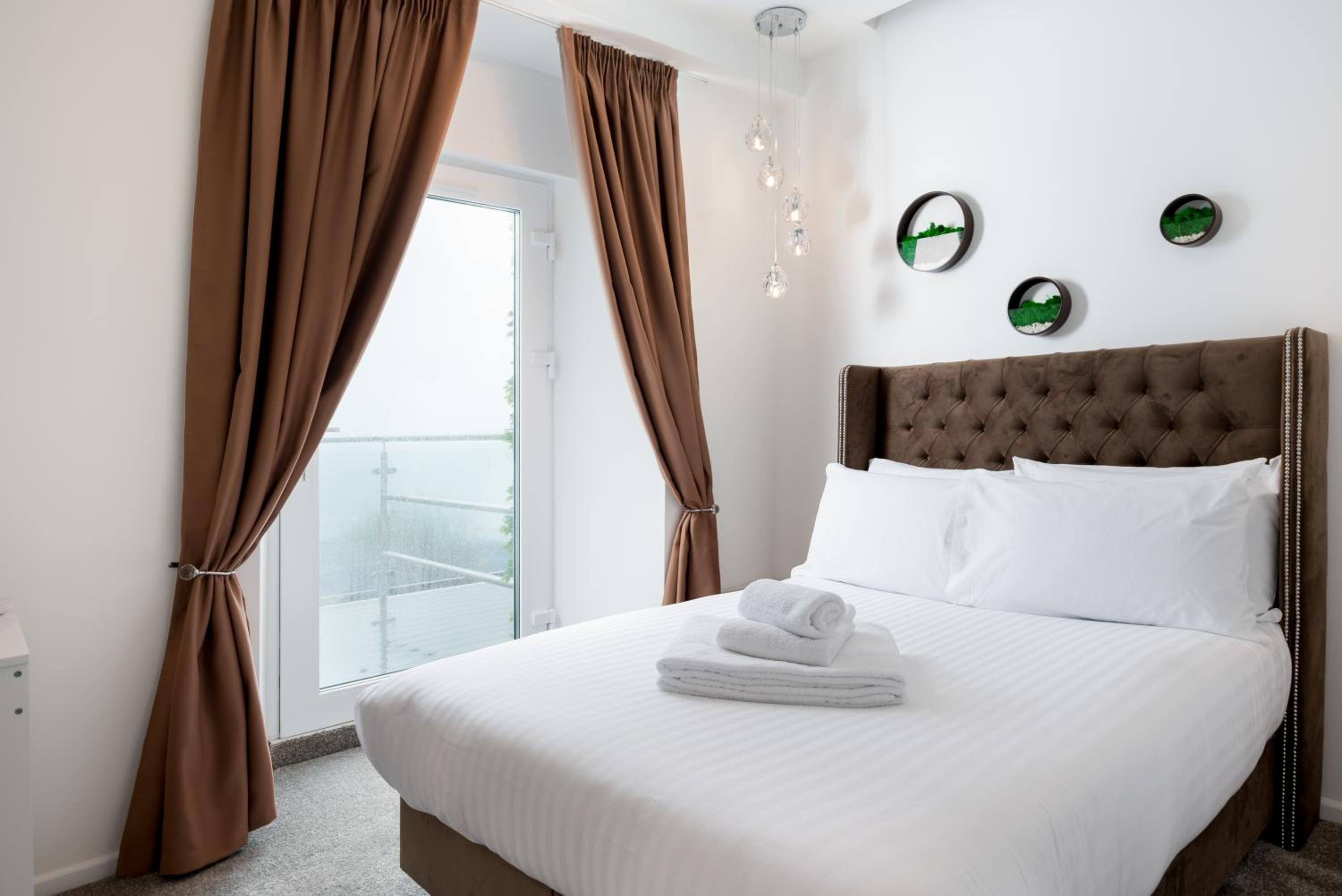 Small Premium Double With Balcony & Sea View - Photo 2