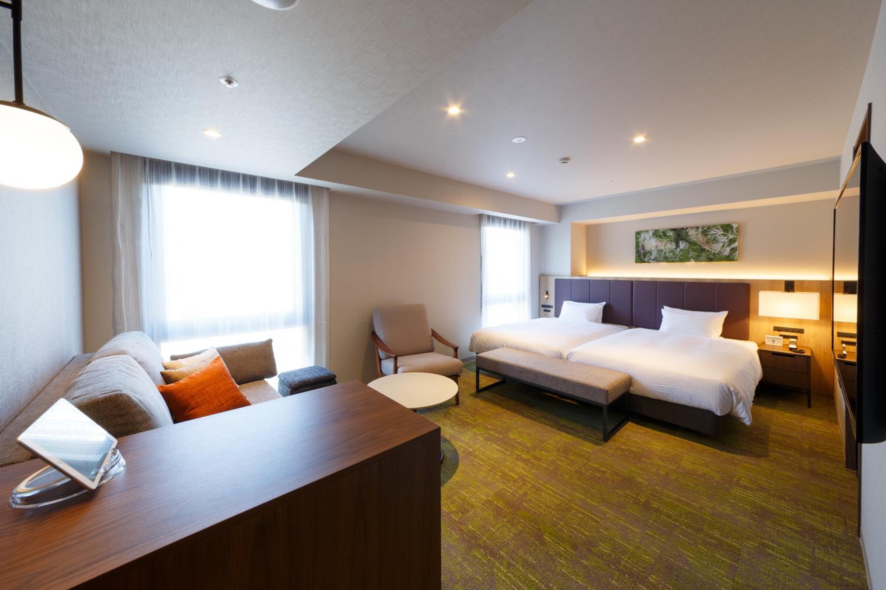 Corner Twin Room - Photo 1