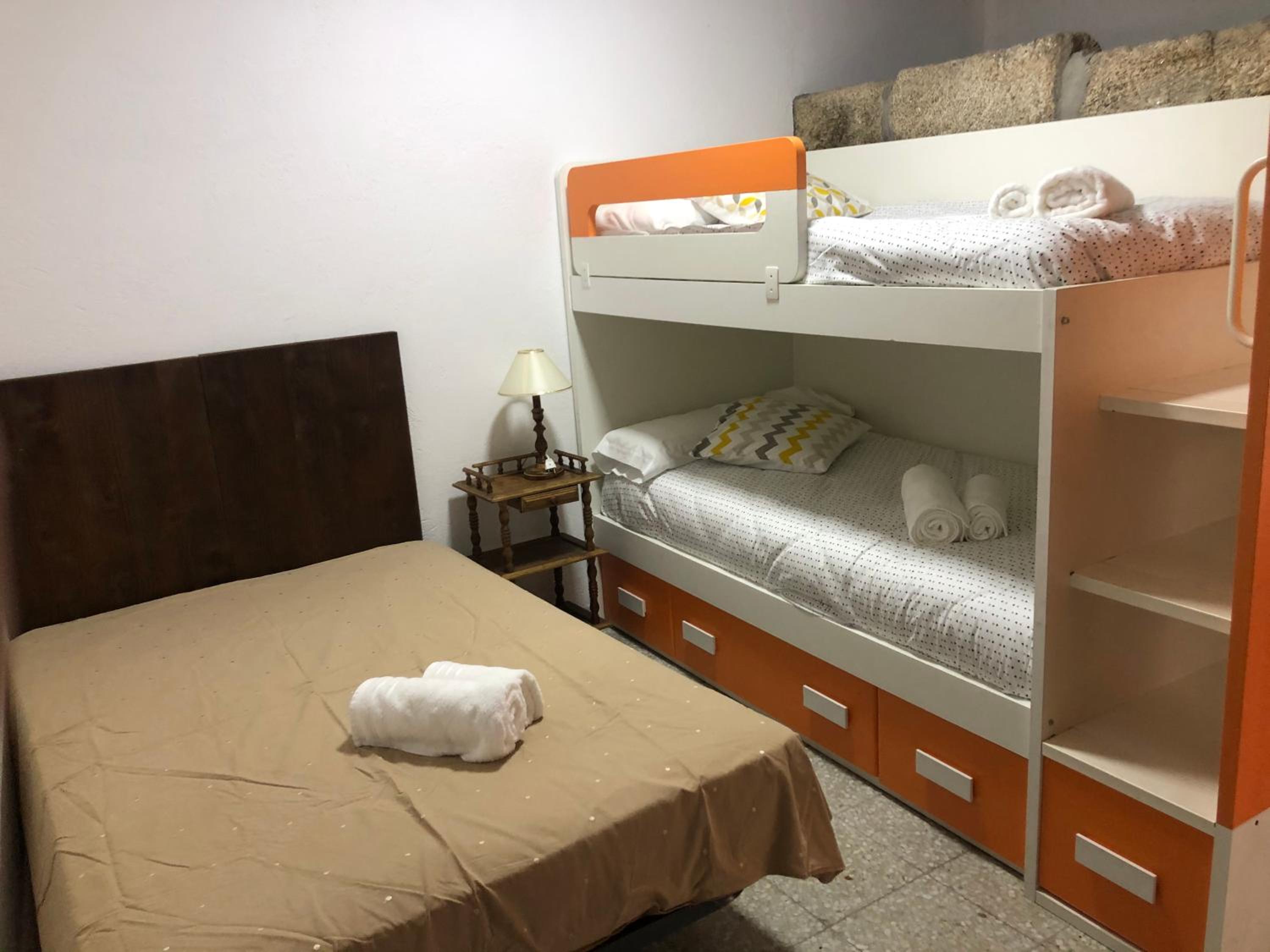 Casa de cuatro habitaciones