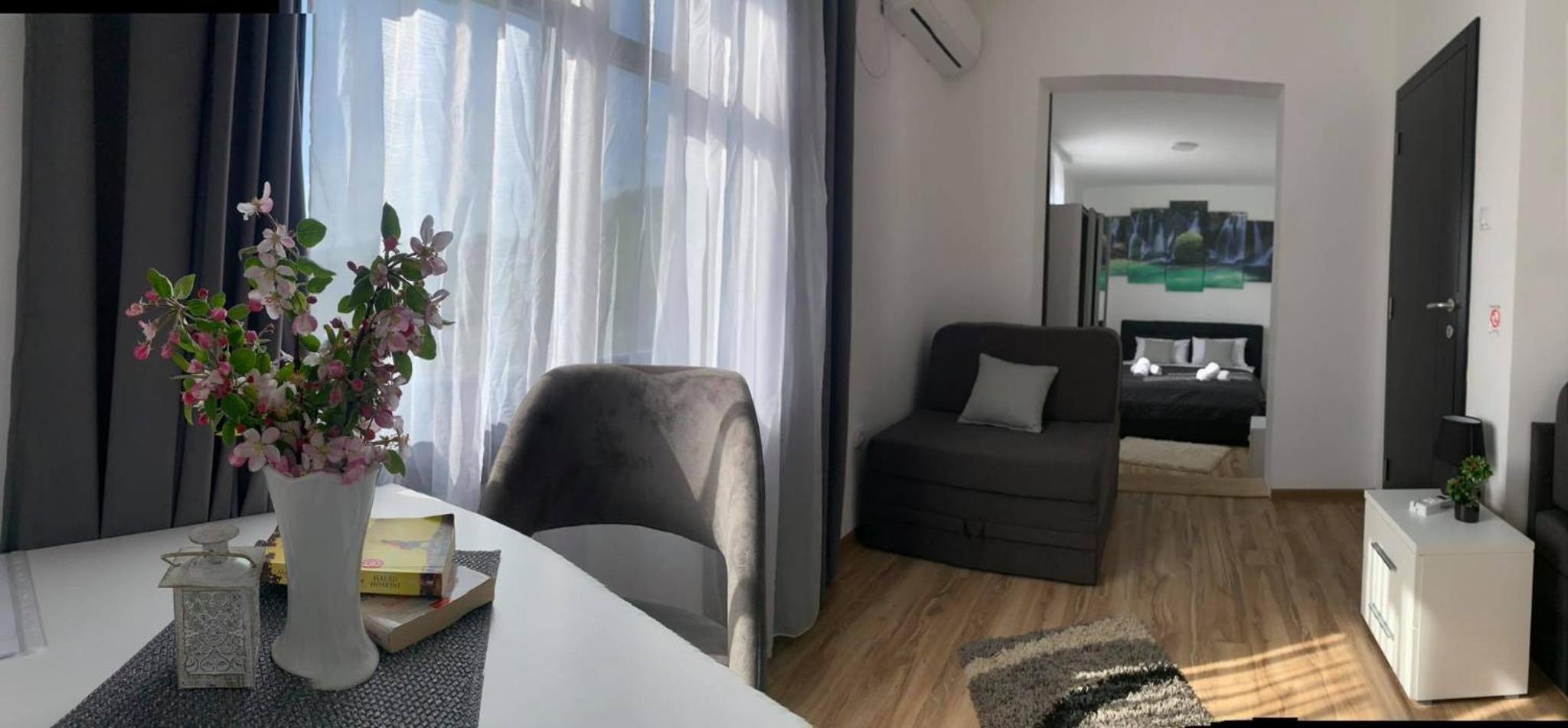 Deluxe Family Room photo 3