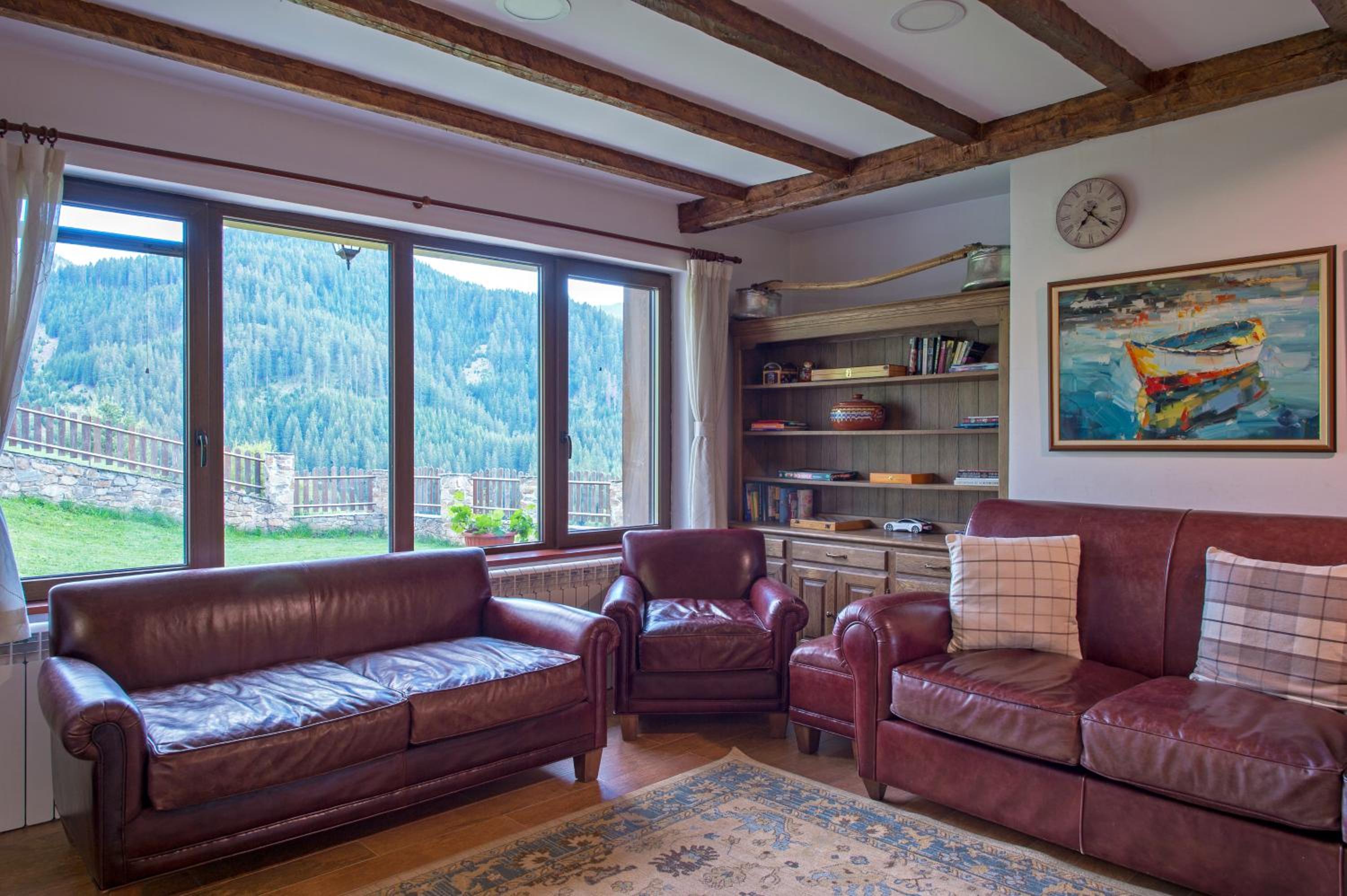 Three-Bedroom Villa photo 1