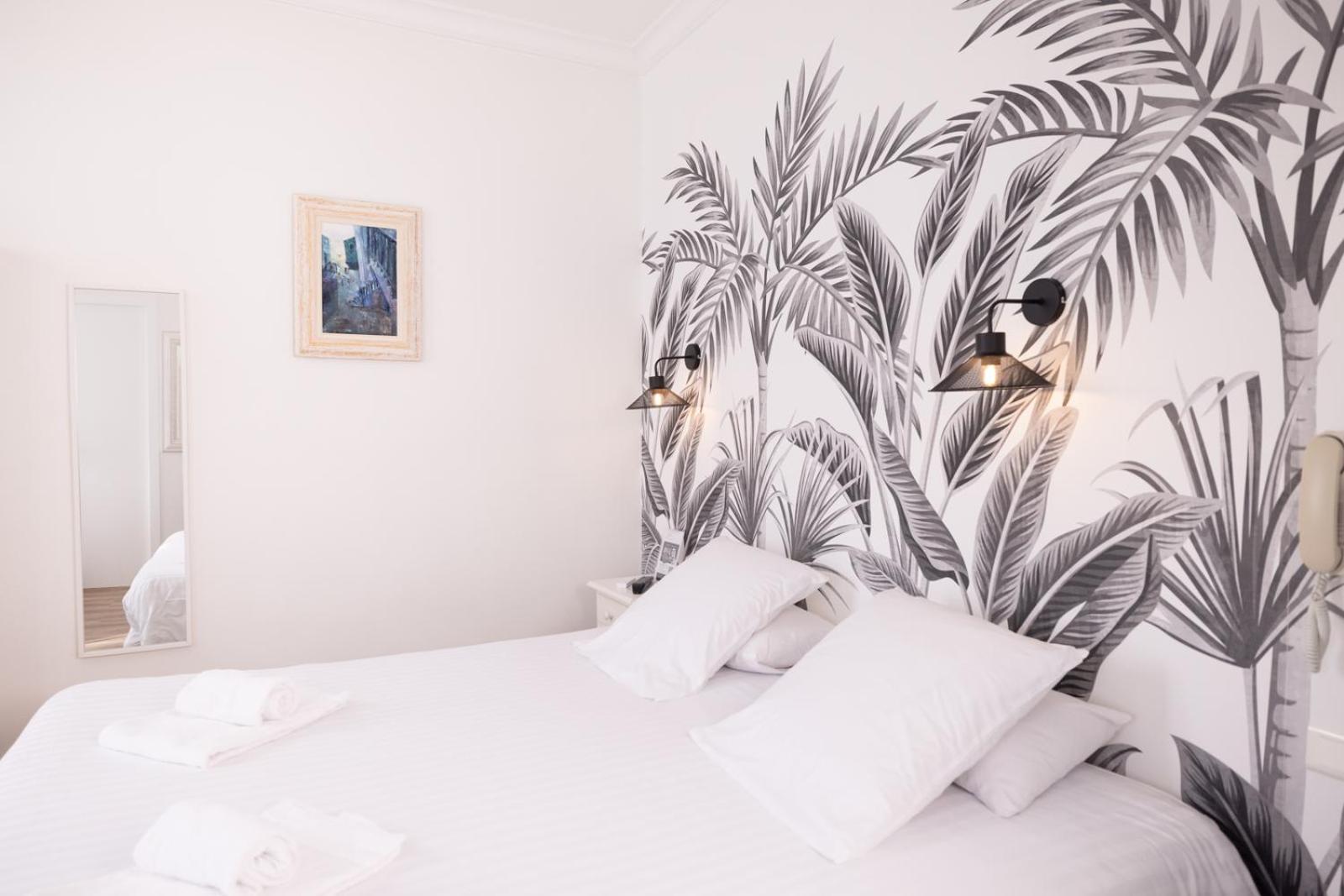 Superior Double Room - Photo 1