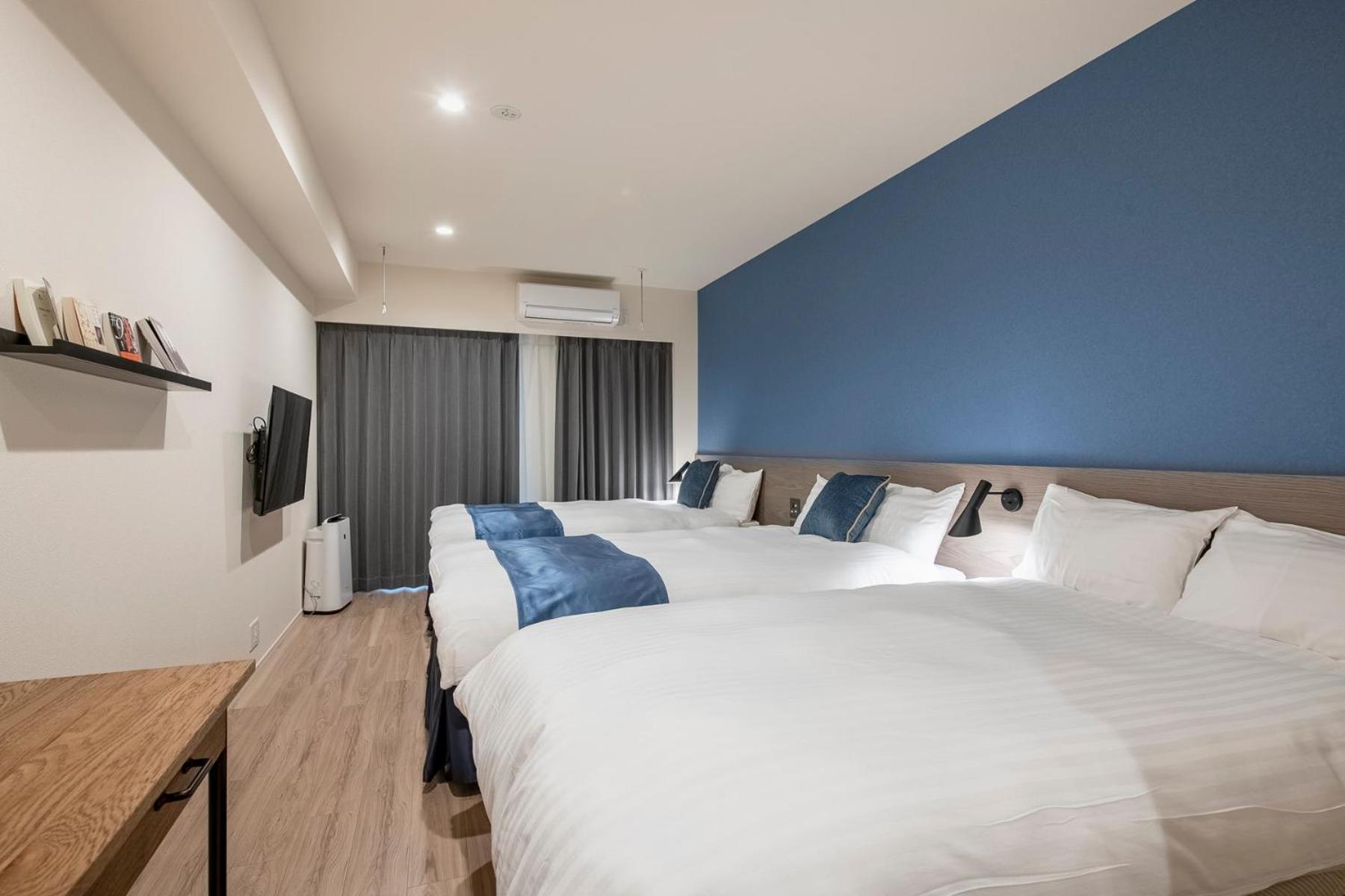 Superior Triple Room photo 2