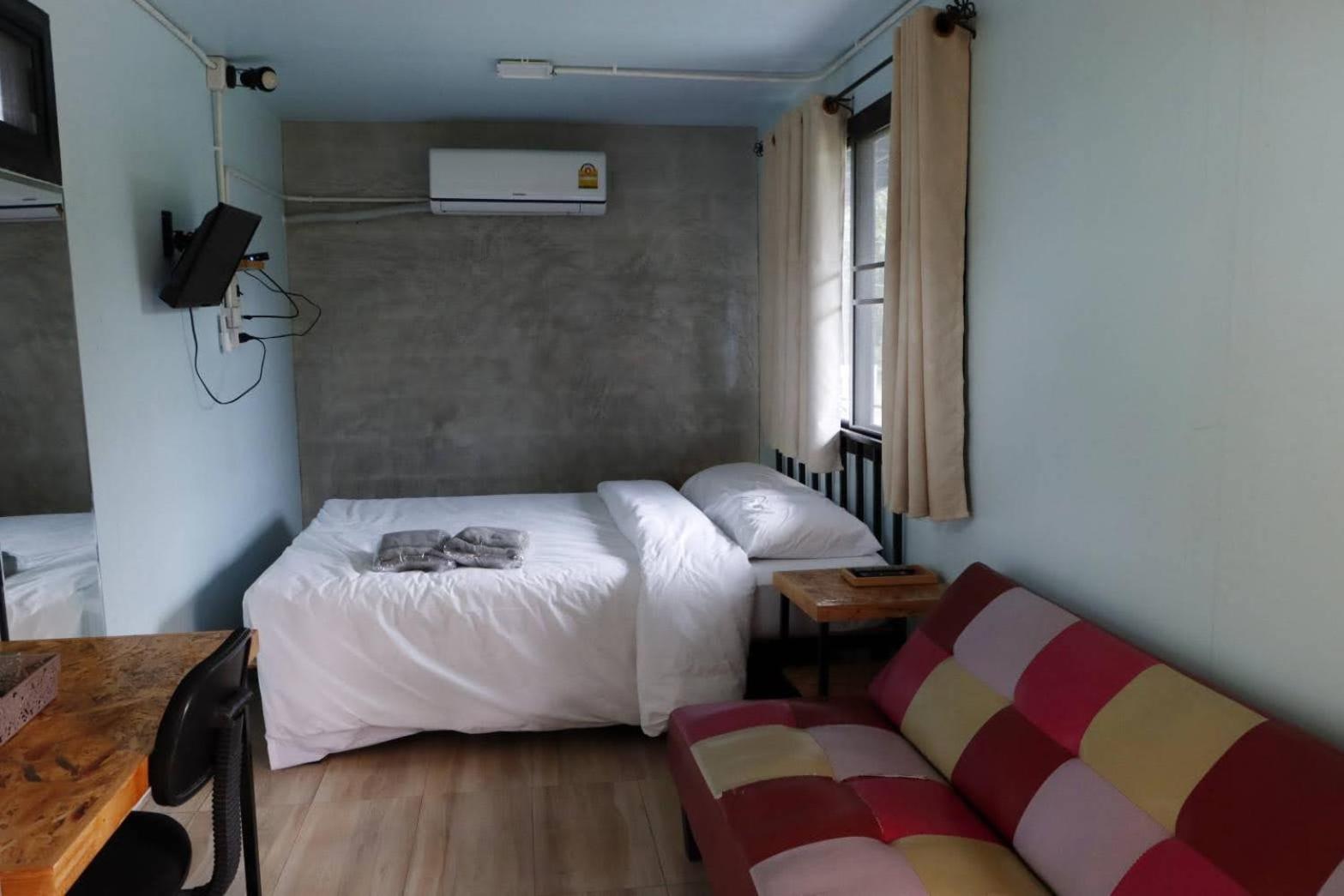 Standard Double or Twin Room photo 1