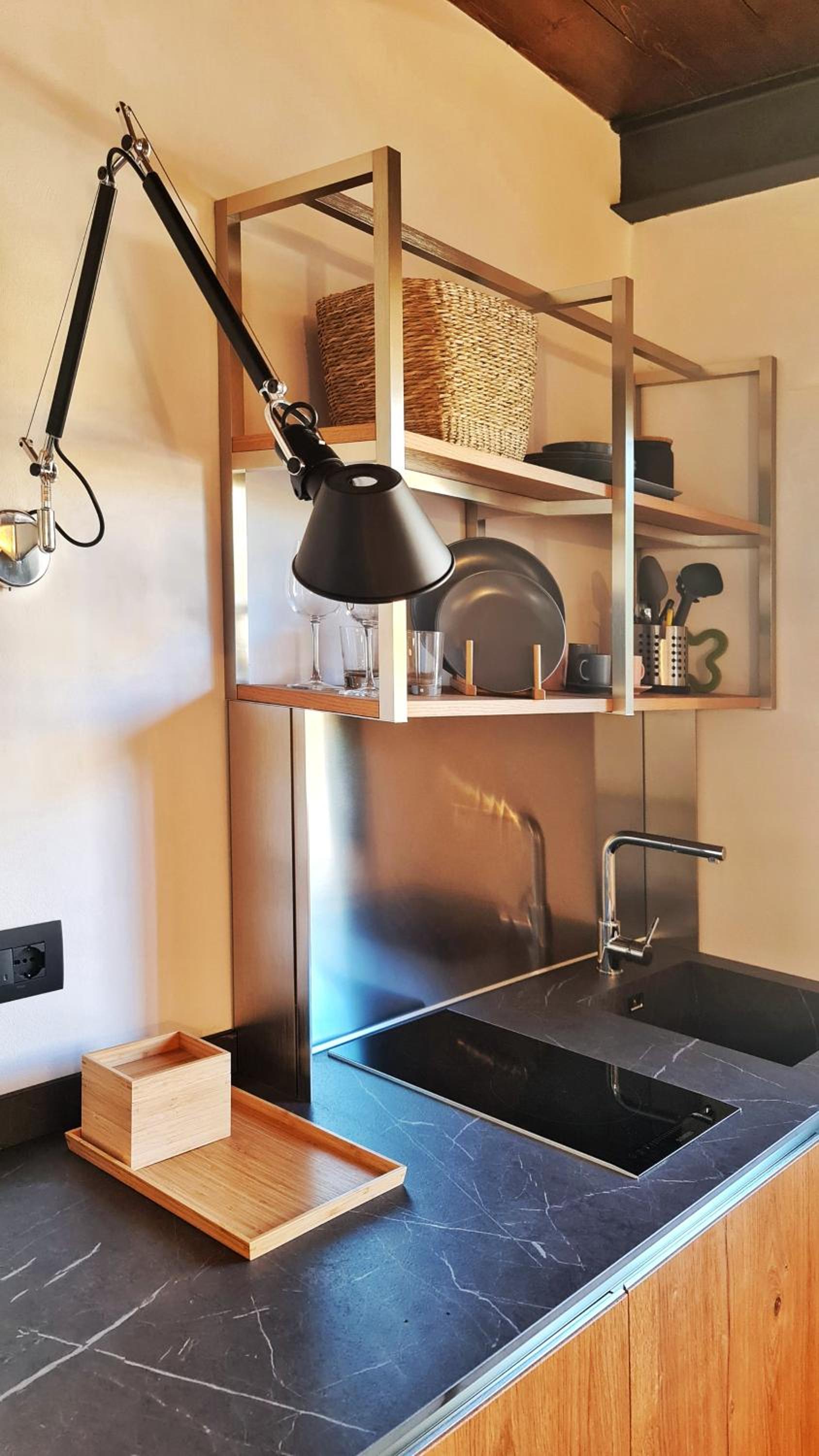 One-Bedroom Apartment - Photo 10