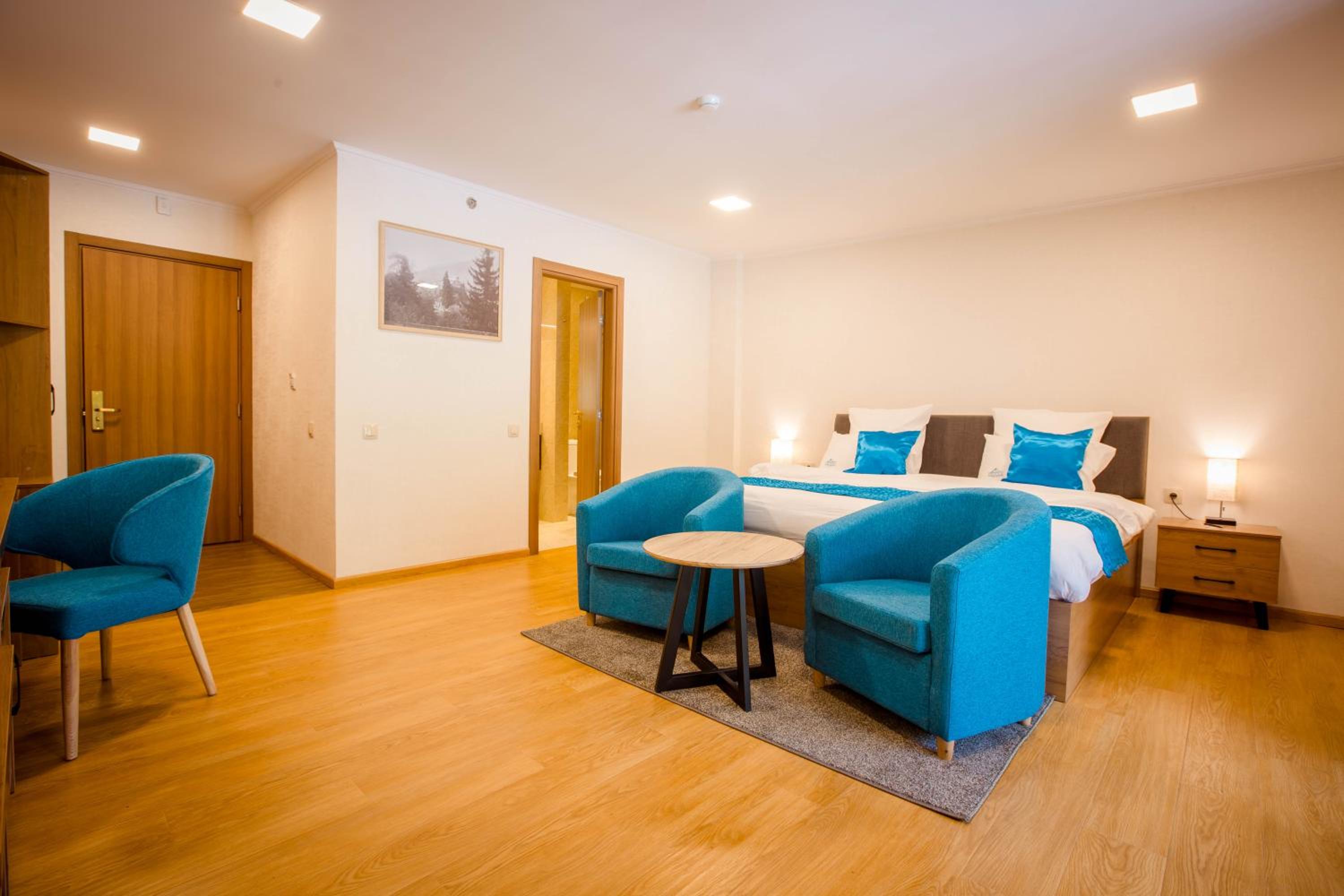 Deluxe Double Room - Photo 1