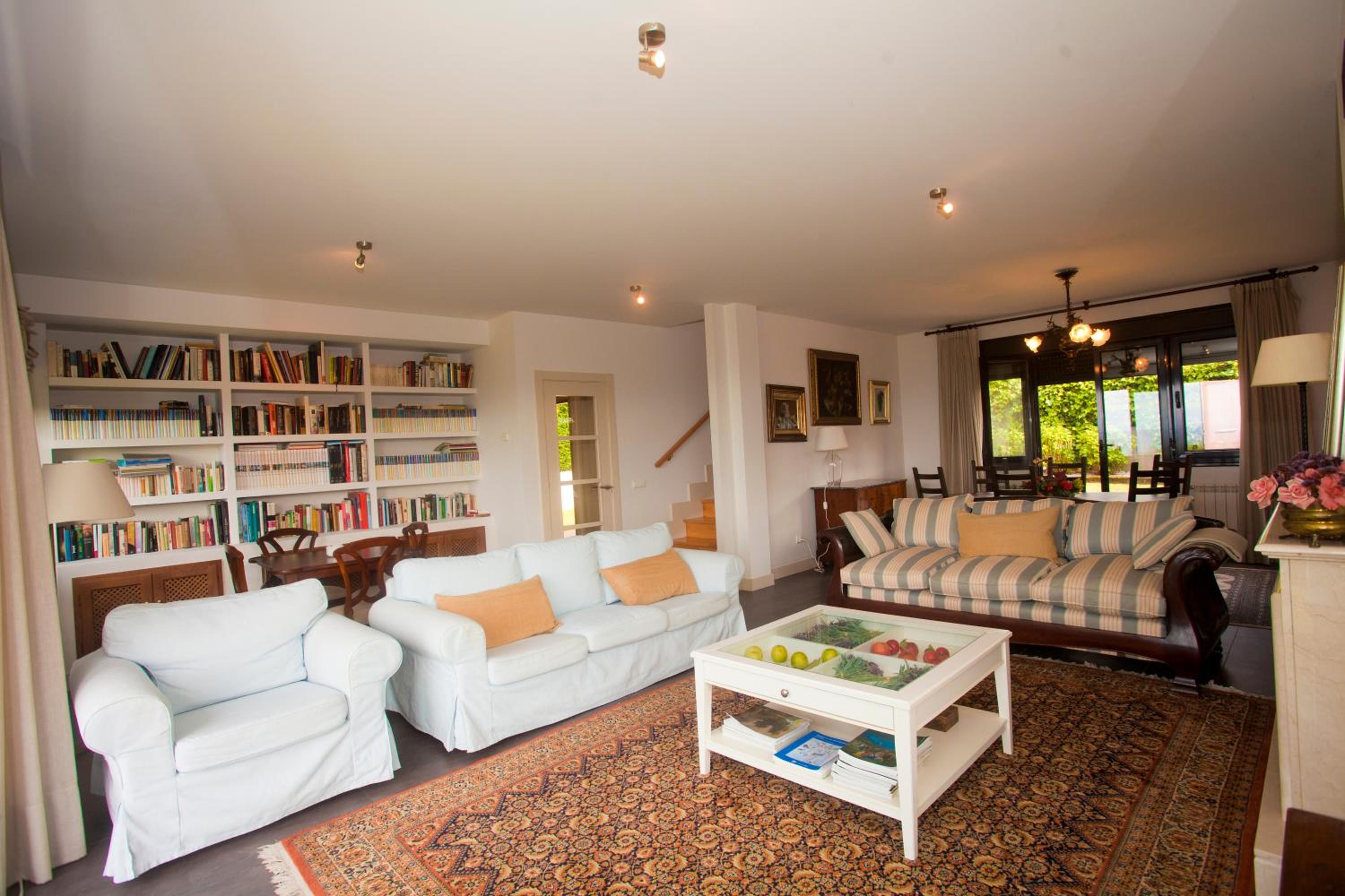 Casa de cuatro habitaciones