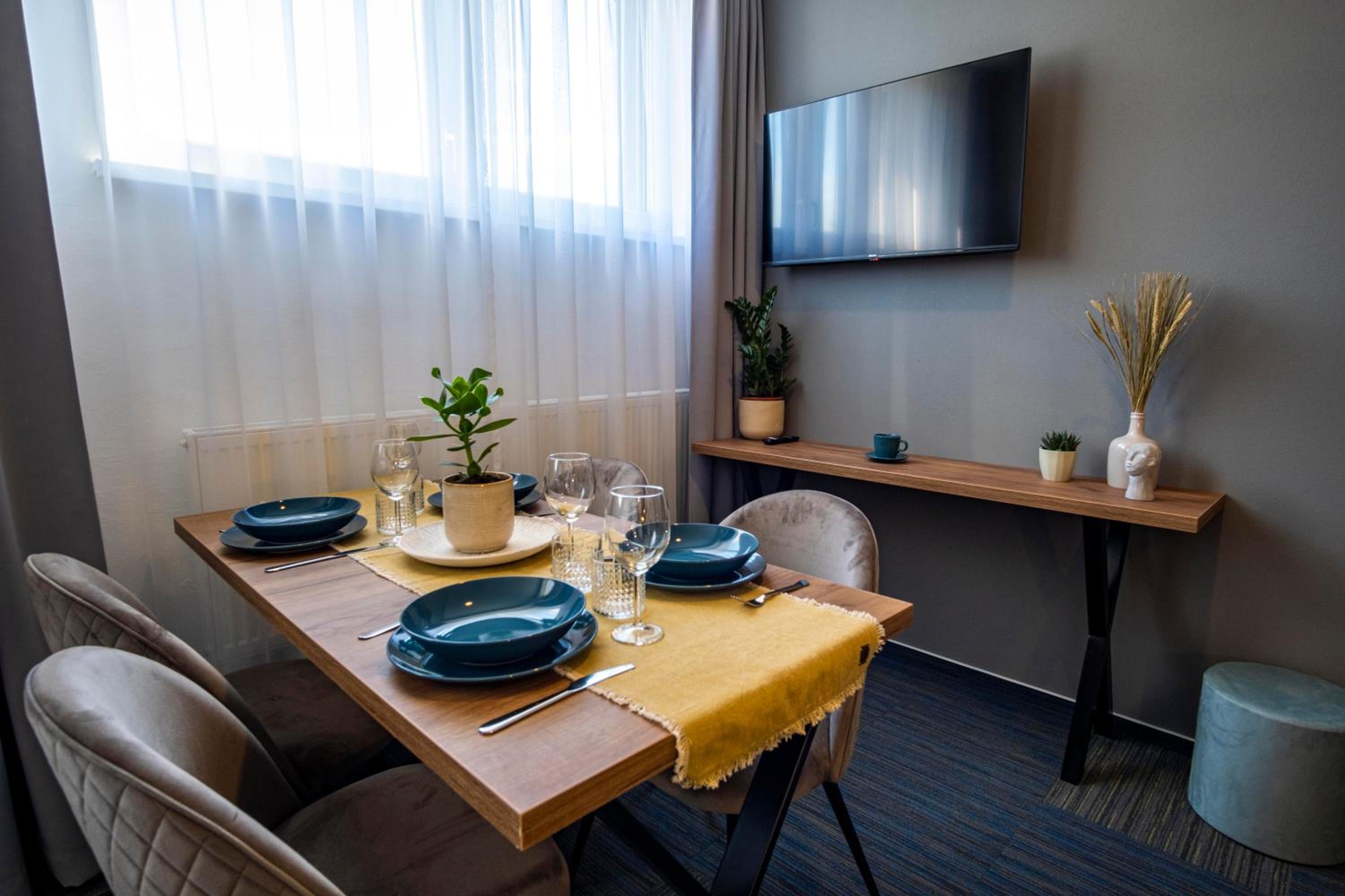 Deluxe Double or Twin Room photo 3