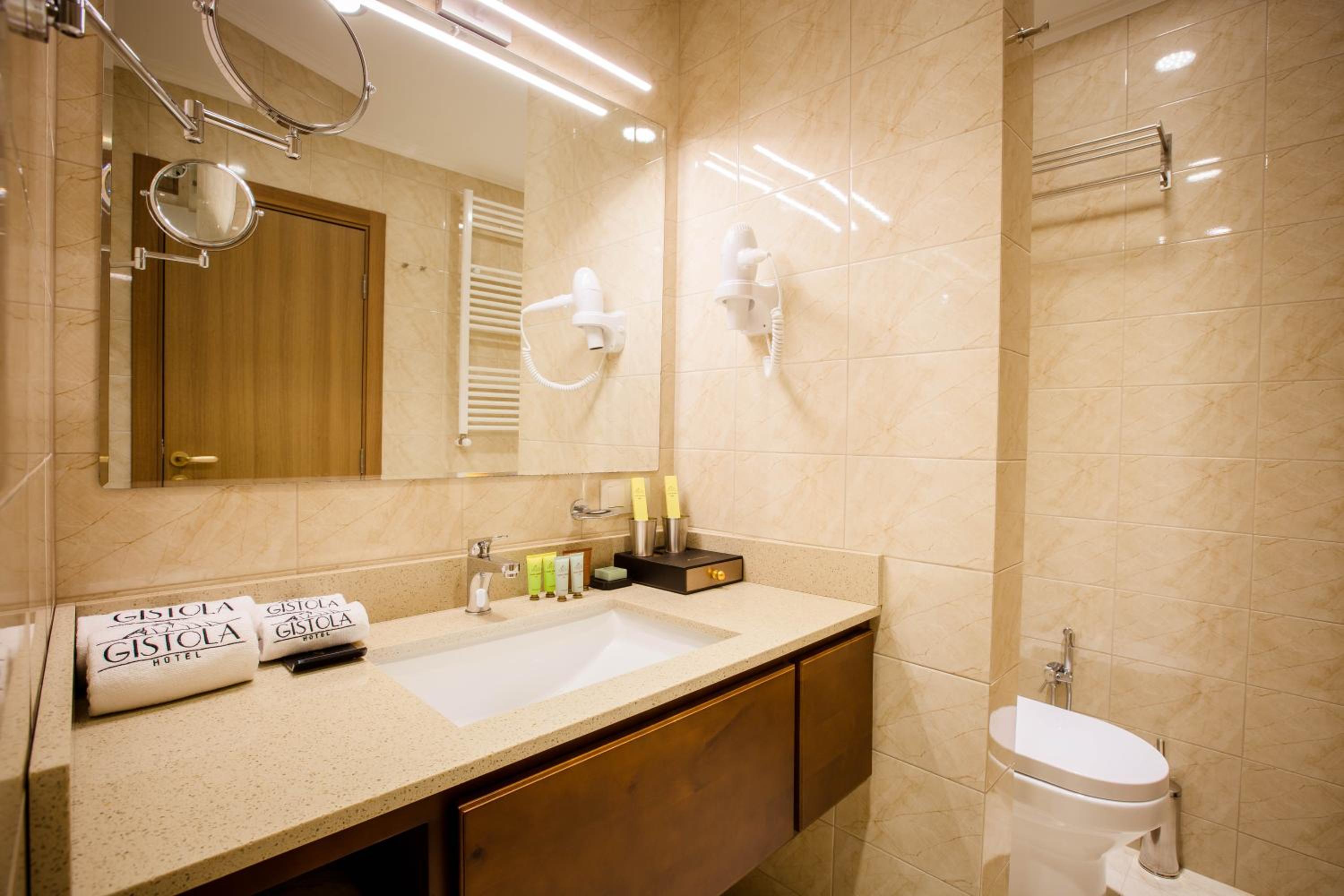 Deluxe Twin Room - Photo 3