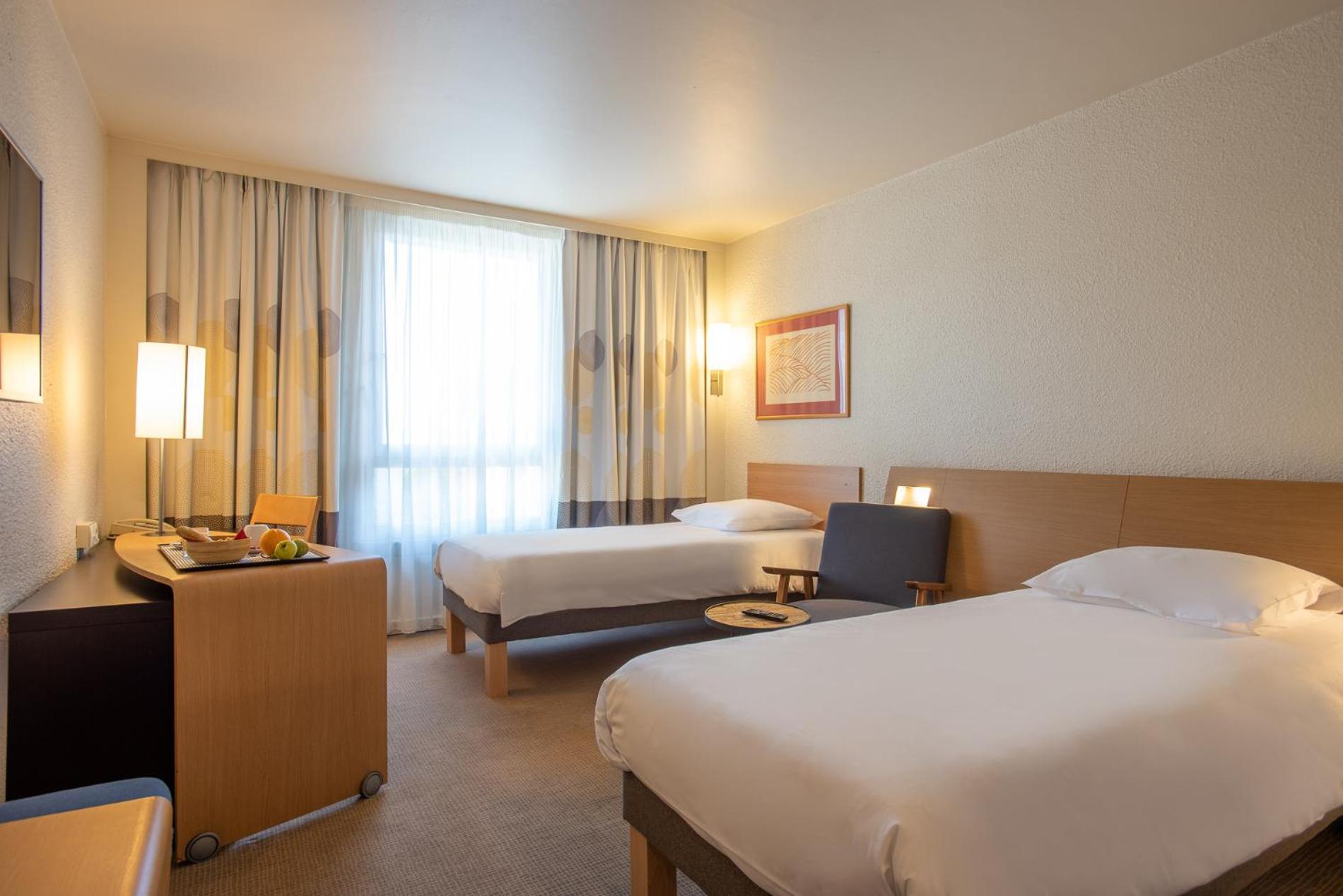 Standard Twin Room photo 3