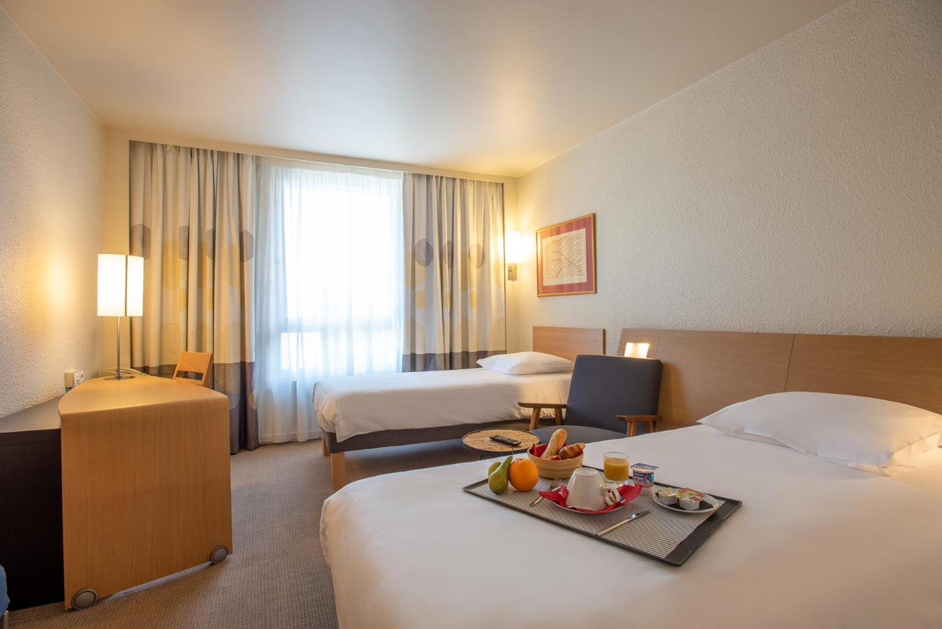 Standard Twin Room photo 2