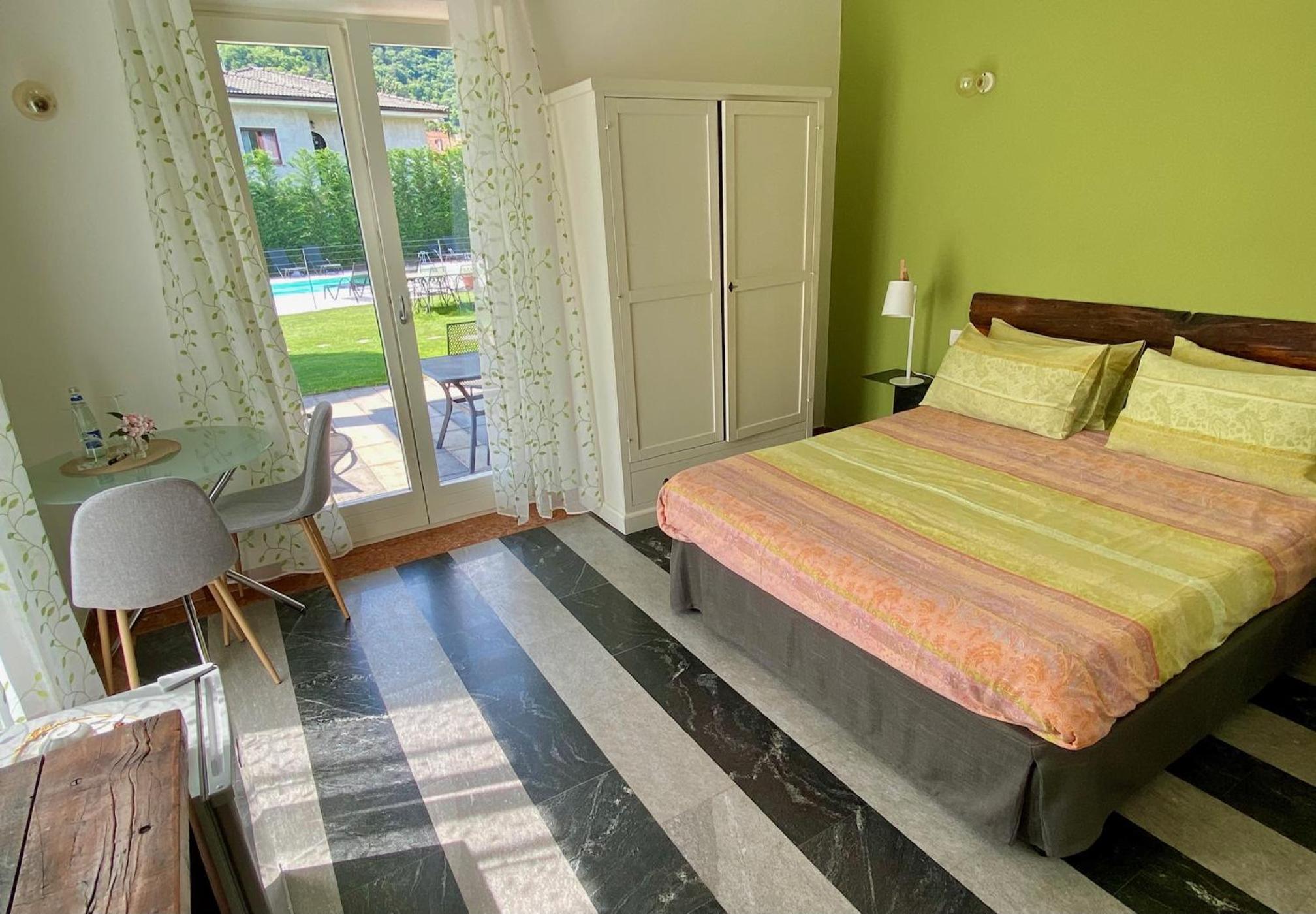 Double Room with Pool View