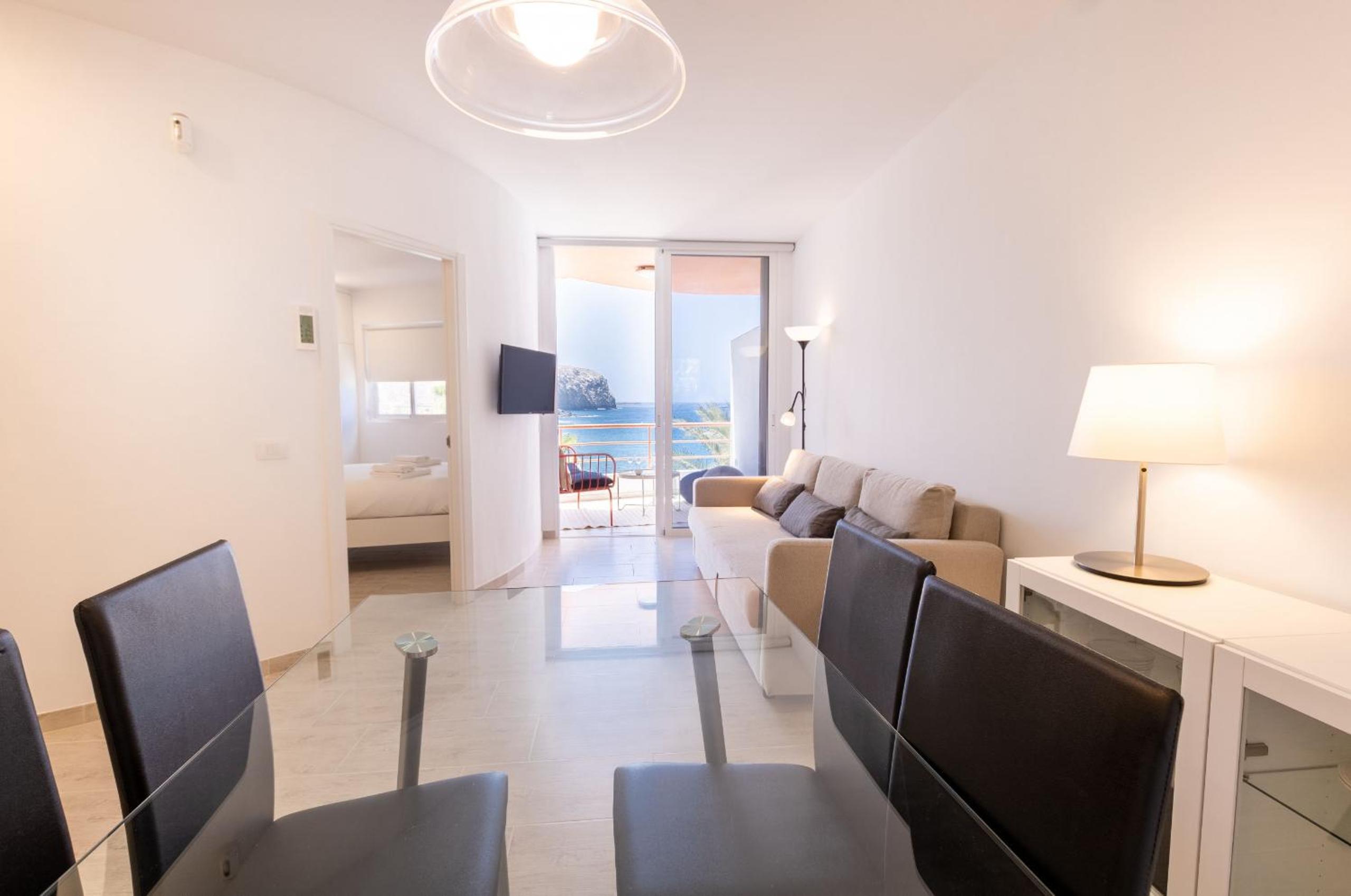 Apartamento con vista al mar