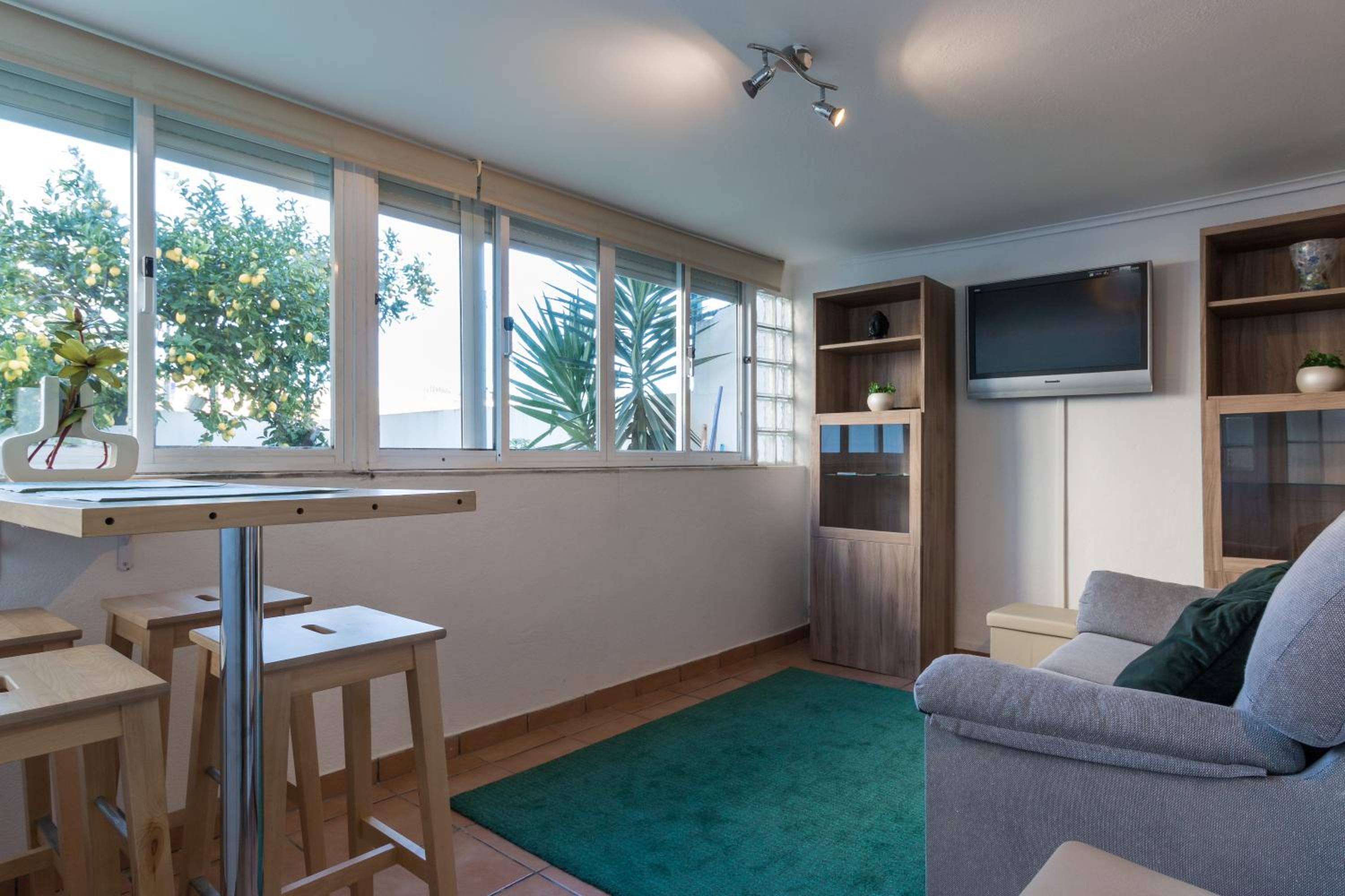 Three-Bedroom Apartment - Photo 28
