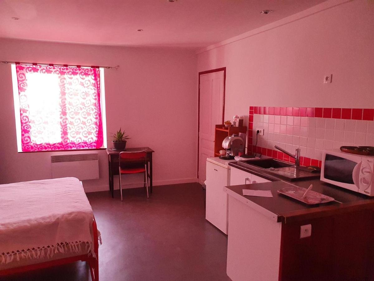 Triple Room with Shared Bathroom