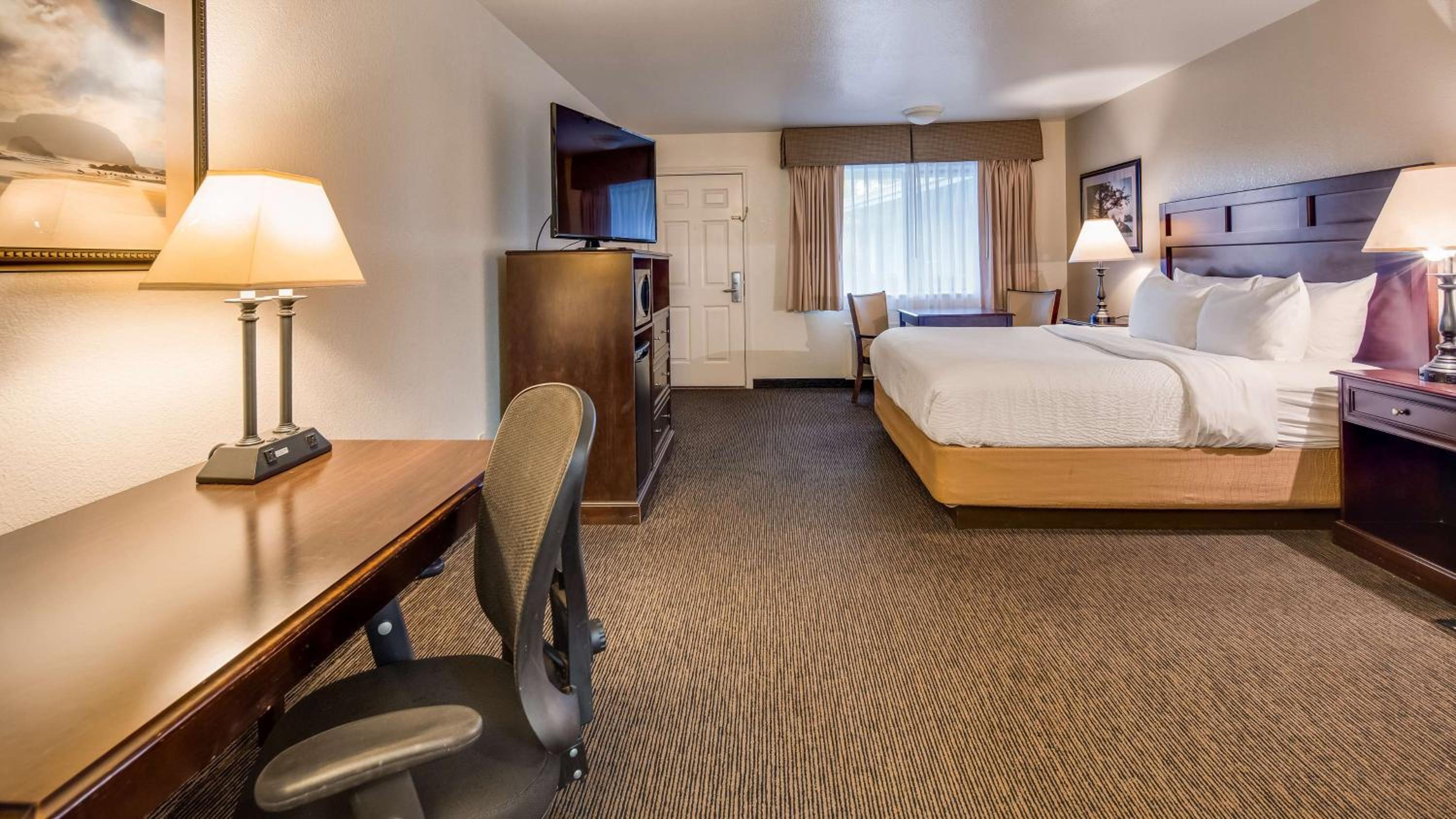 King Room with Spa Bath photo 1