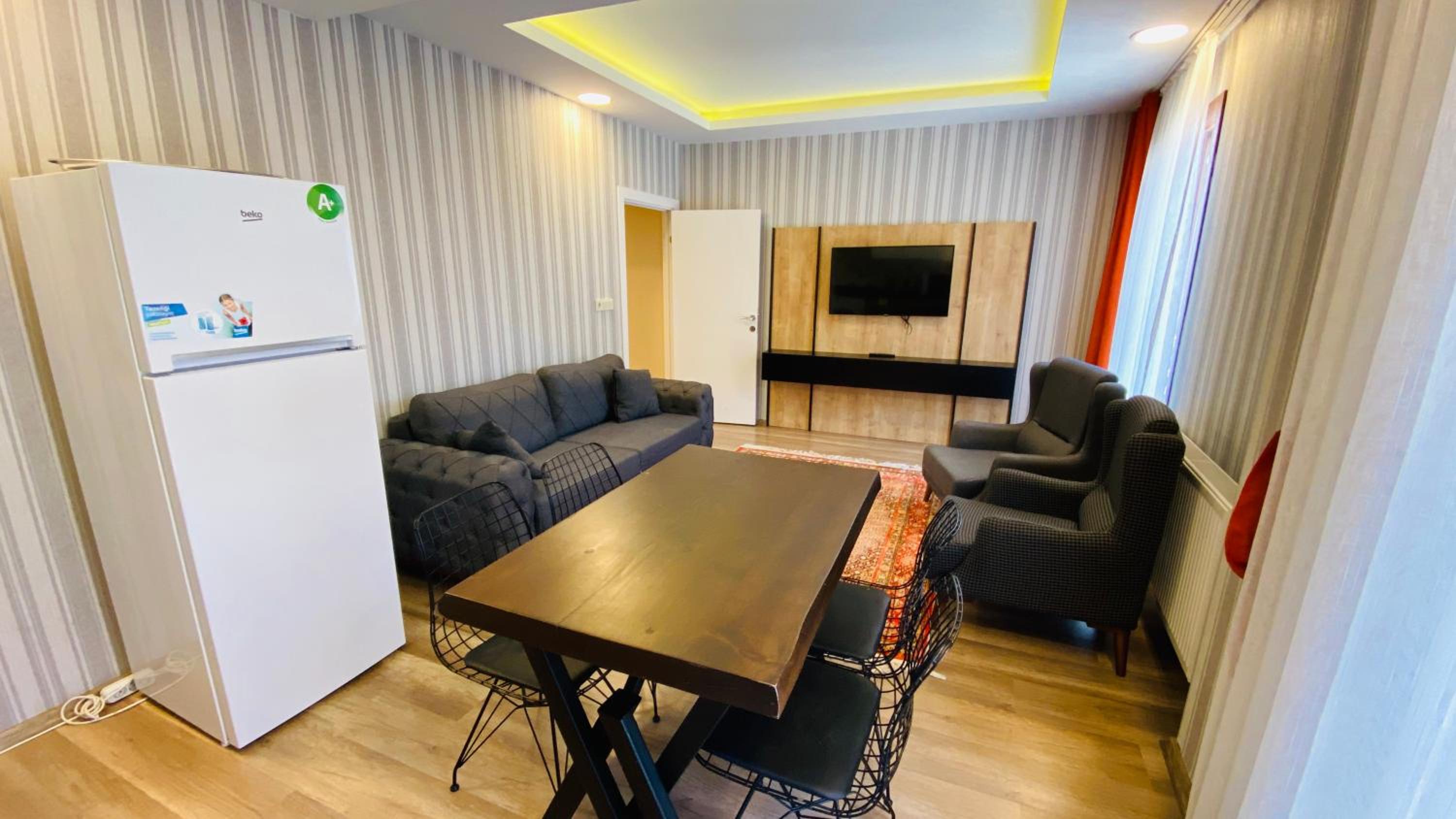 Deluxe Suite photo 1