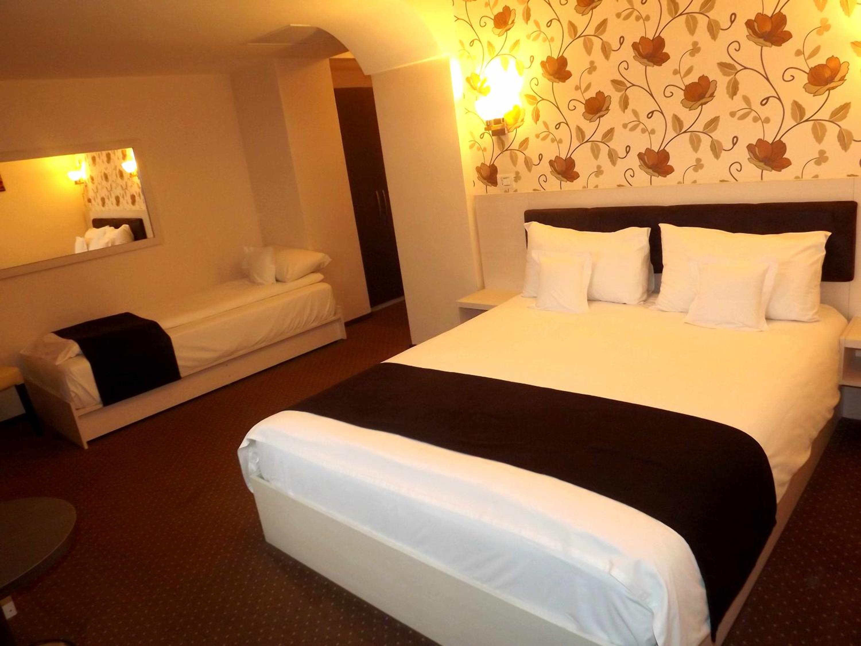 Triple Room - Photo 3